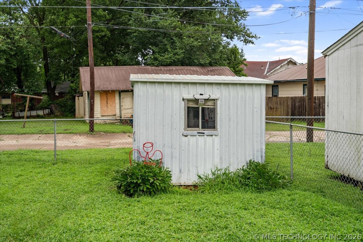914 SE Delaware Avenue Bartlesville OK 74003