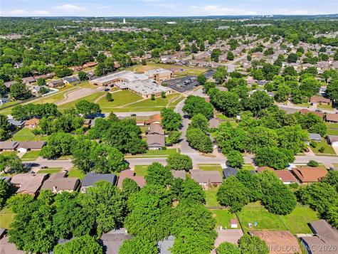 1636 S Pine Avenue Broken Arrow OK 74012