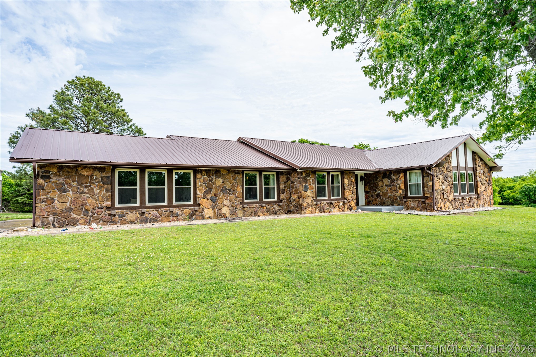 1589 County Road 5244 Hominy OK 74035