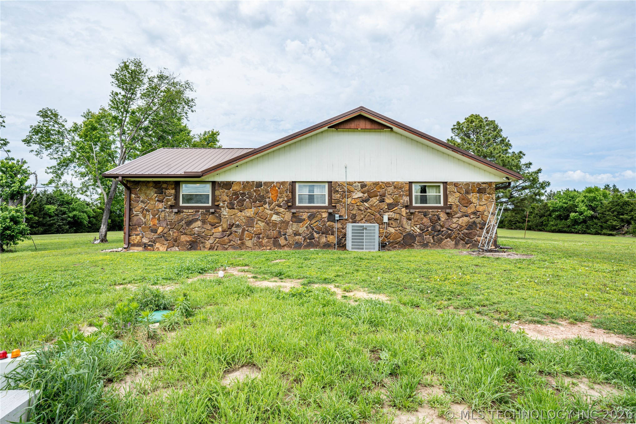 1589 County Road 5244 Hominy OK 74035