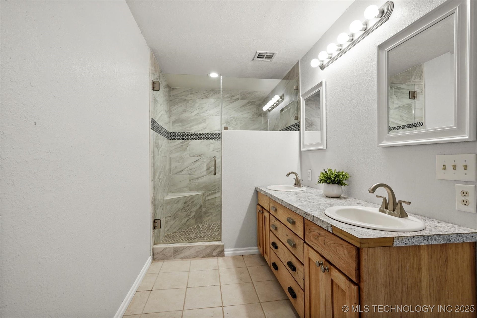 7718 S 230th Eastavenue Broken Arrow OK 74014