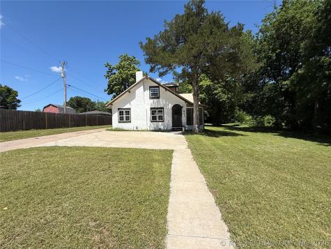 803 W Wichita Avenue Cleveland OK 74020