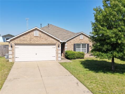 504 S Seminole Street Skiatook OK 74070