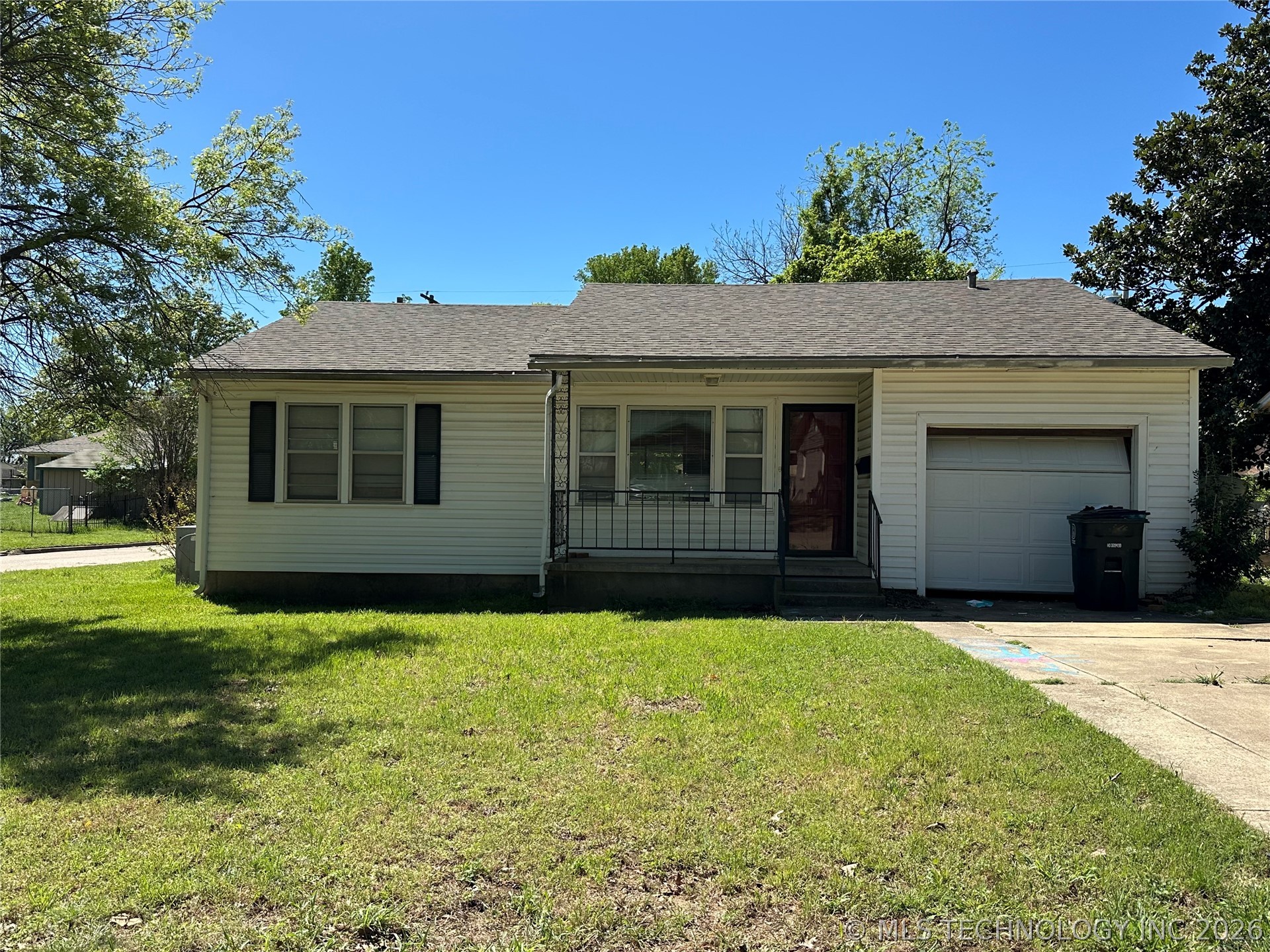 1021 Hill Durant OK 74701