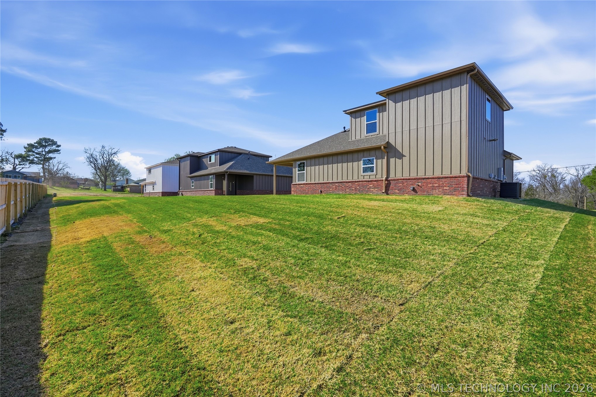 1532 E Grayson Avenue Sapulpa OK 74066