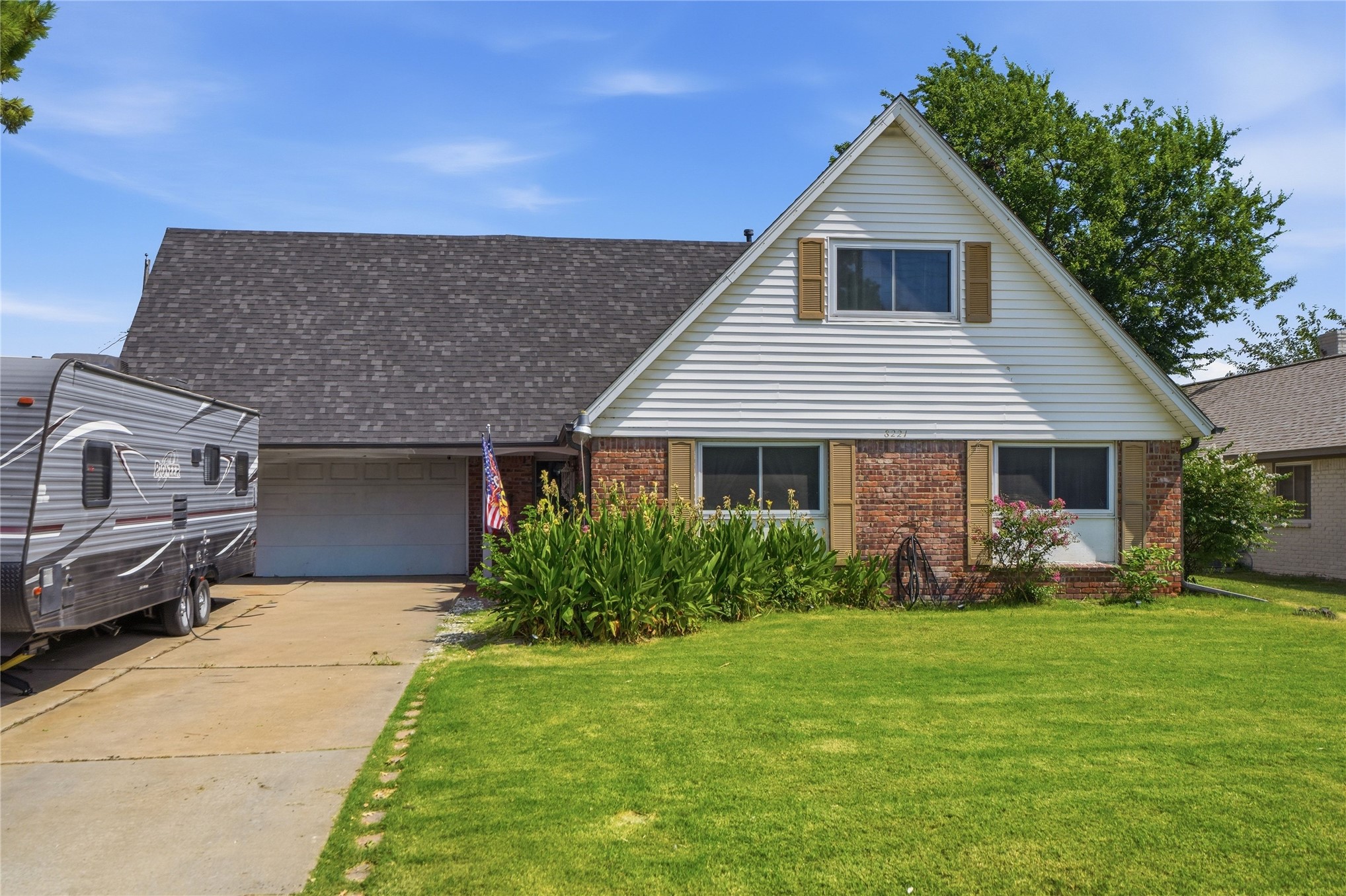8221 E 35th Street Tulsa OK 74145