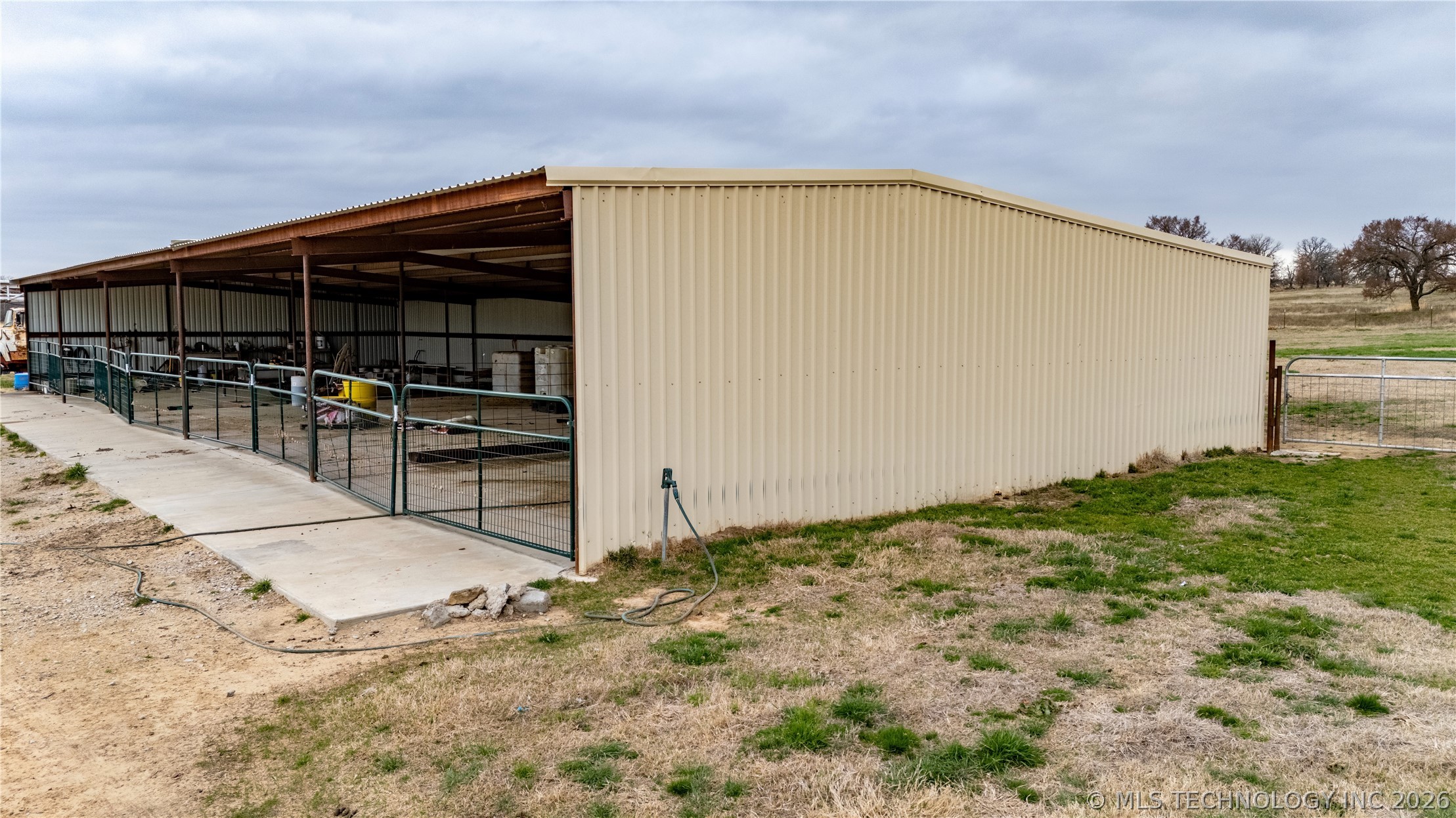 28300 County Road 1590 Tupelo OK 74572