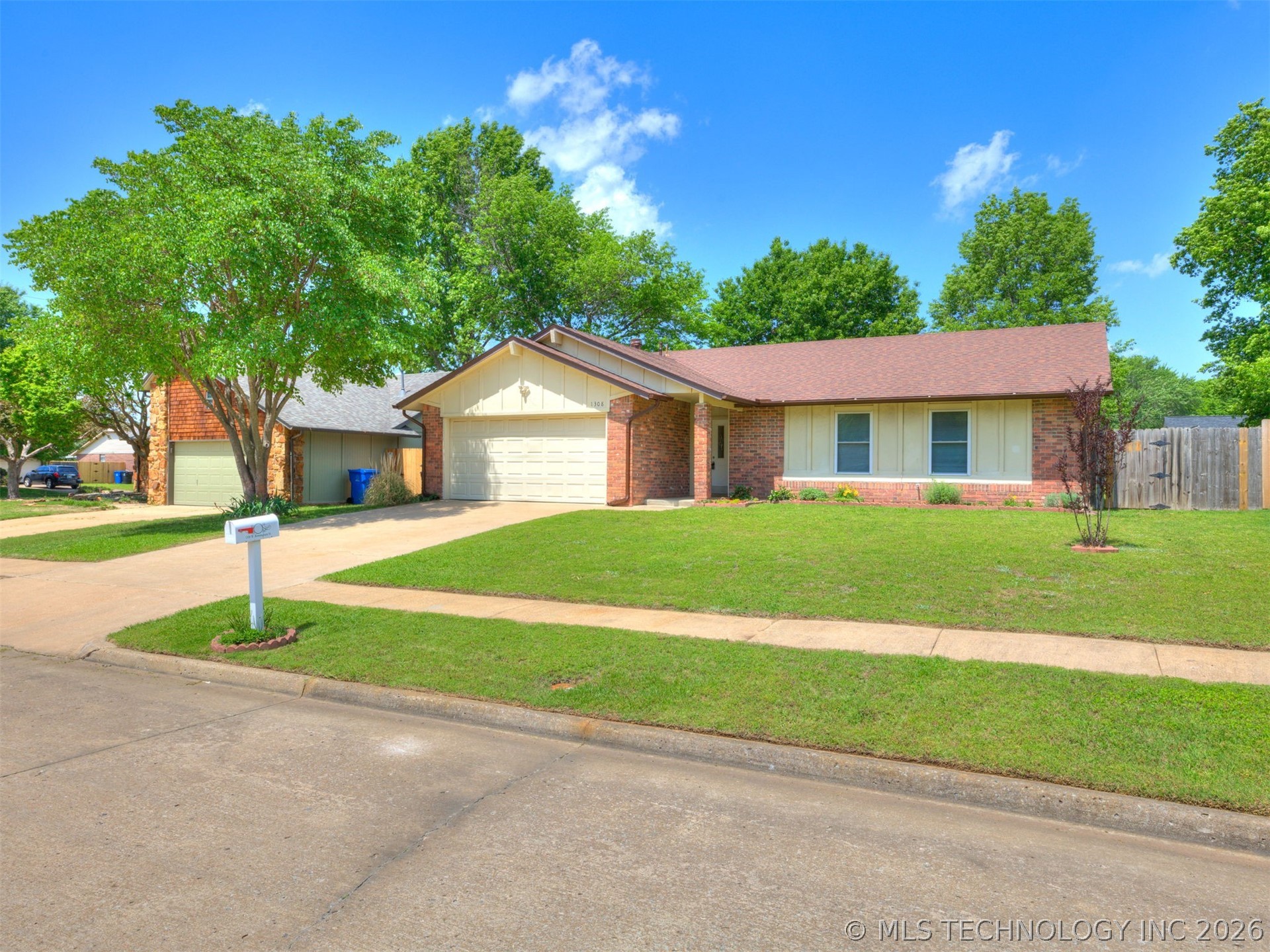 1308 W Birmingham Street Broken Arrow OK 74011