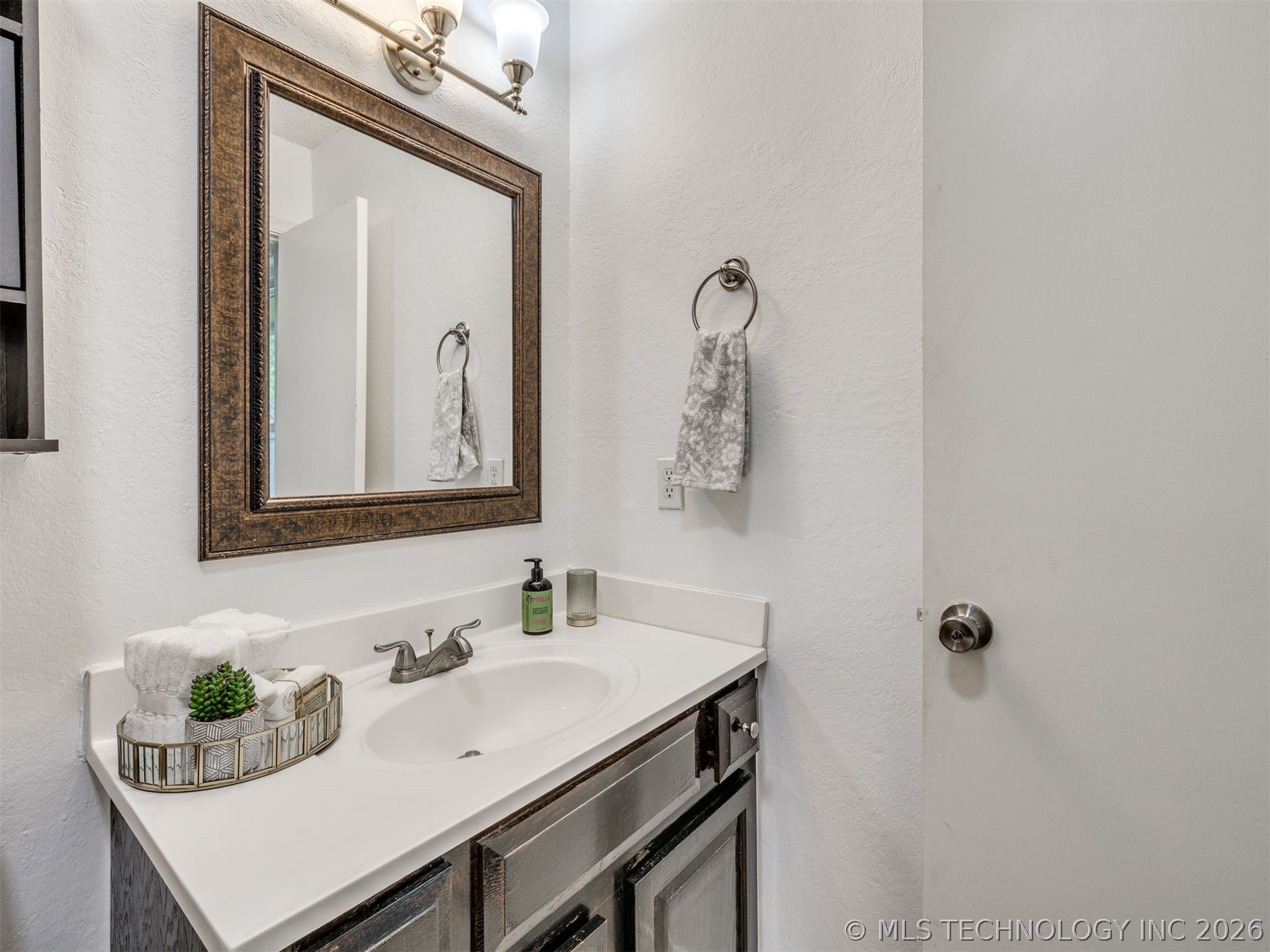 1308 W Birmingham Street Broken Arrow OK 74011