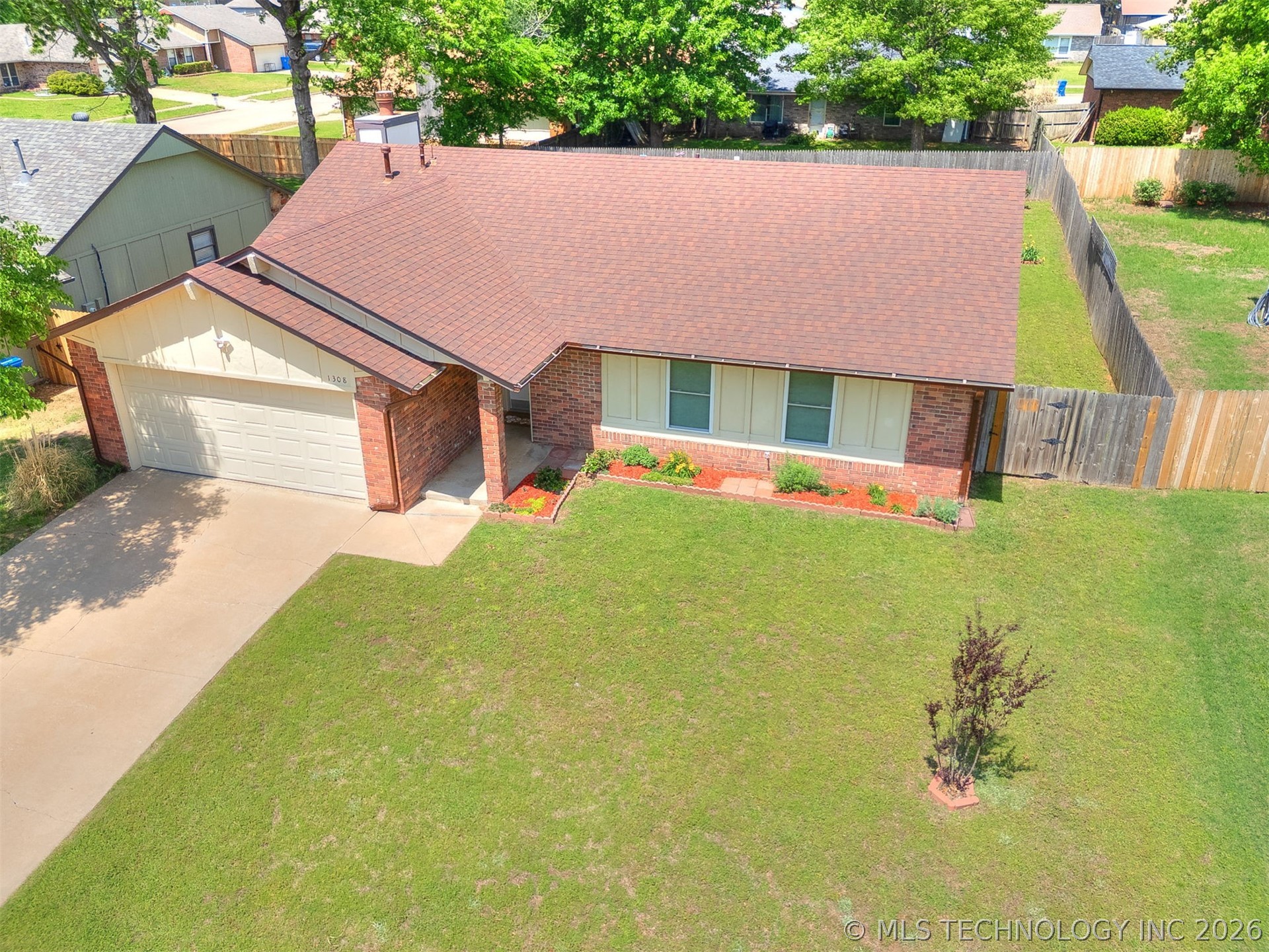 1308 W Birmingham Street Broken Arrow OK 74011