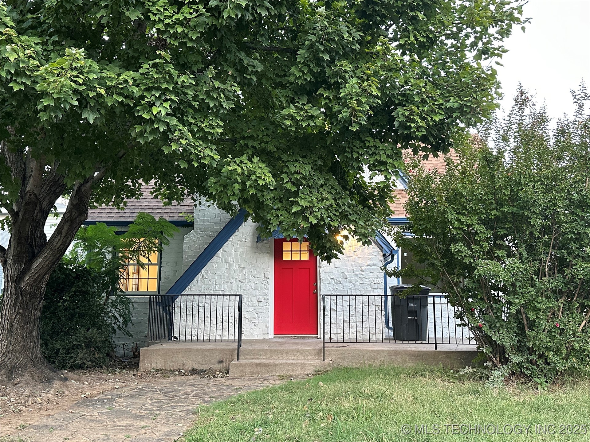 1235 S Gary Place Tulsa OK 74104