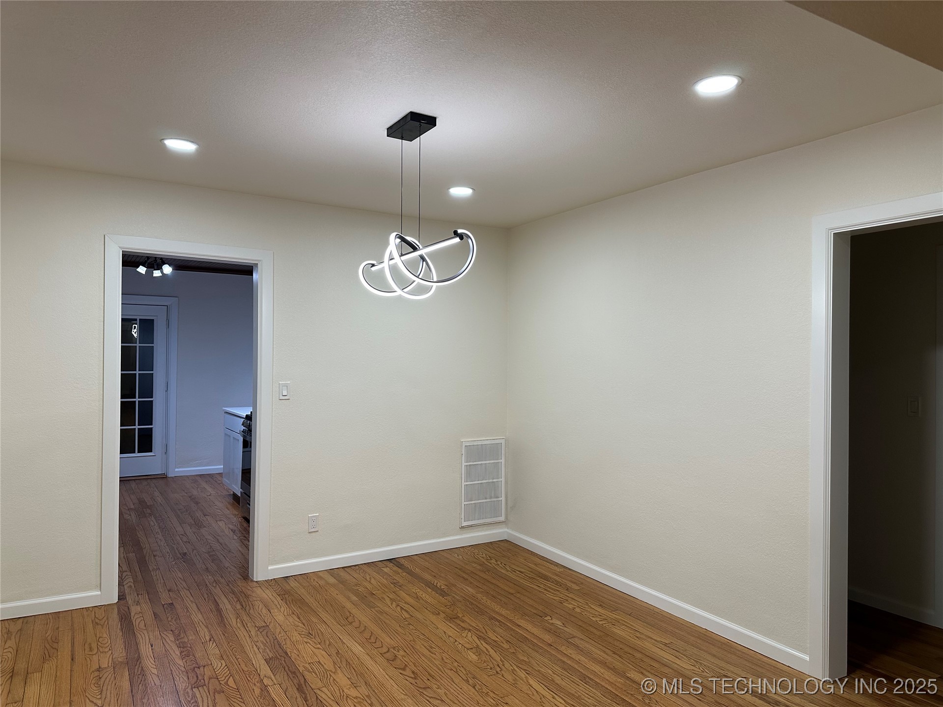 1235 S Gary Place Tulsa OK 74104