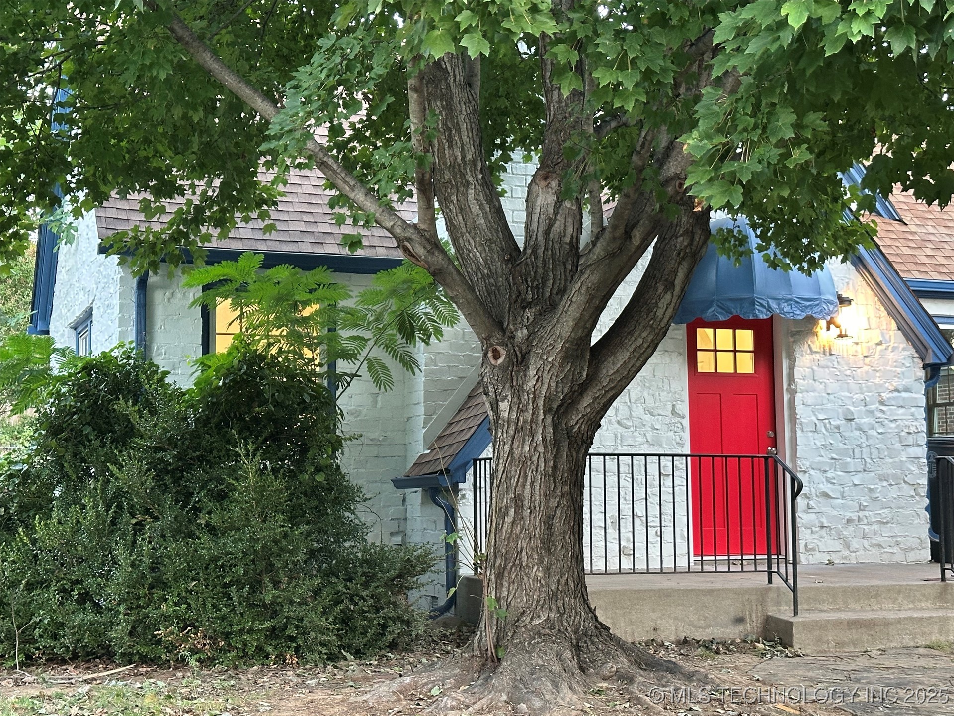 1235 S Gary Place Tulsa OK 74104
