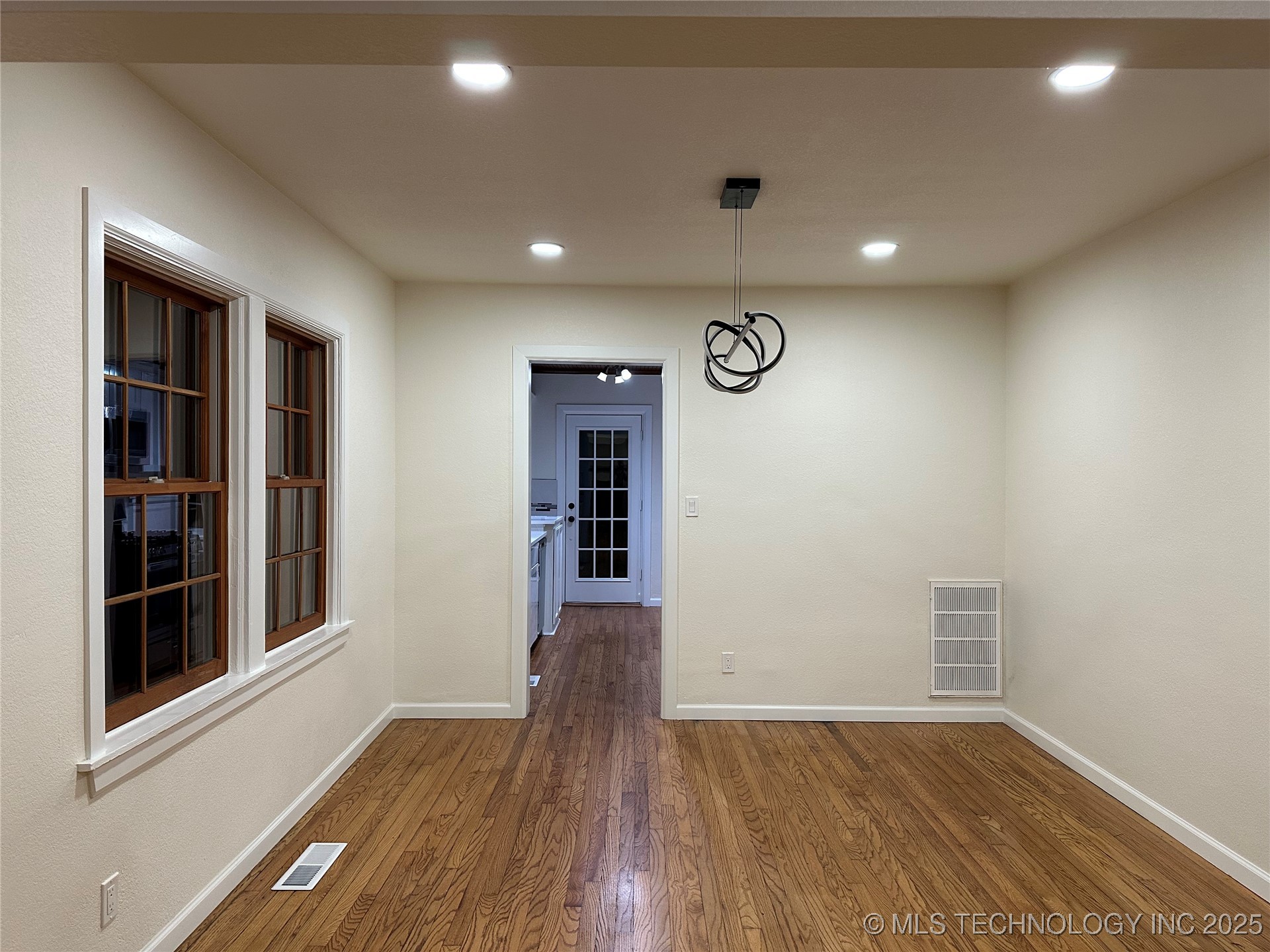 1235 S Gary Place Tulsa OK 74104