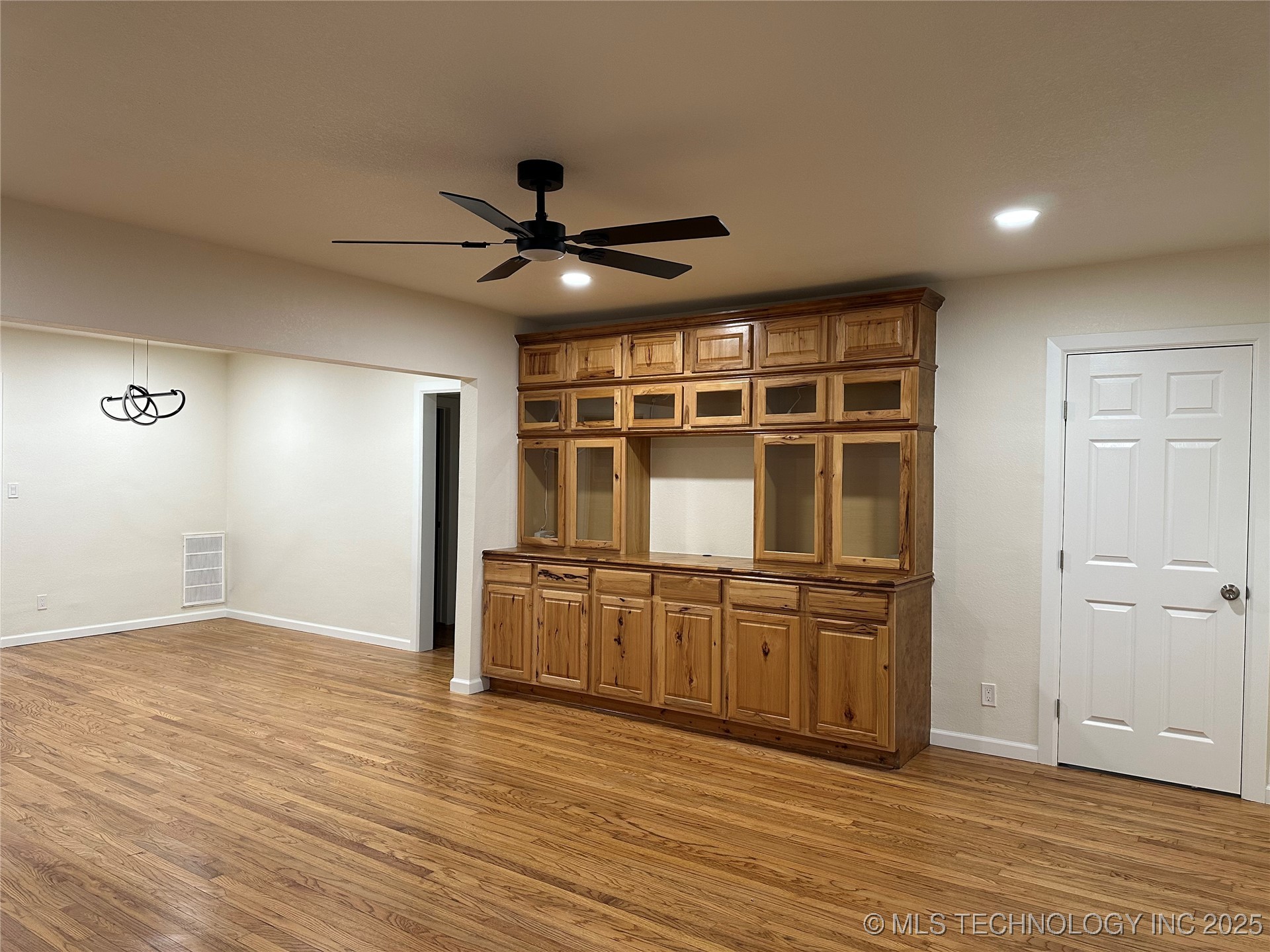1235 S Gary Place Tulsa OK 74104