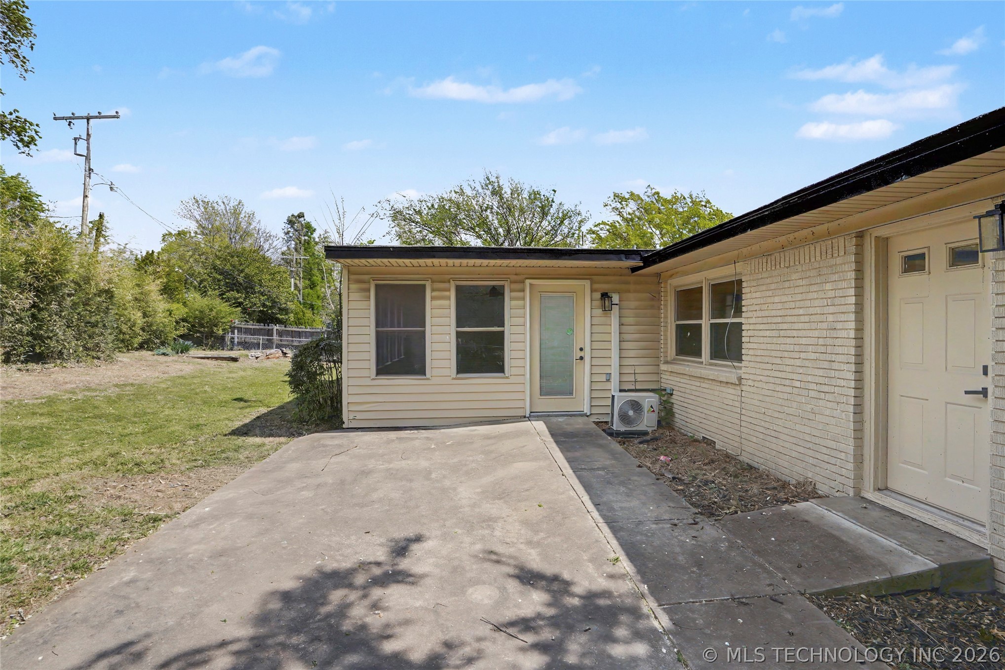 5319 E 44th Street Tulsa OK 74135