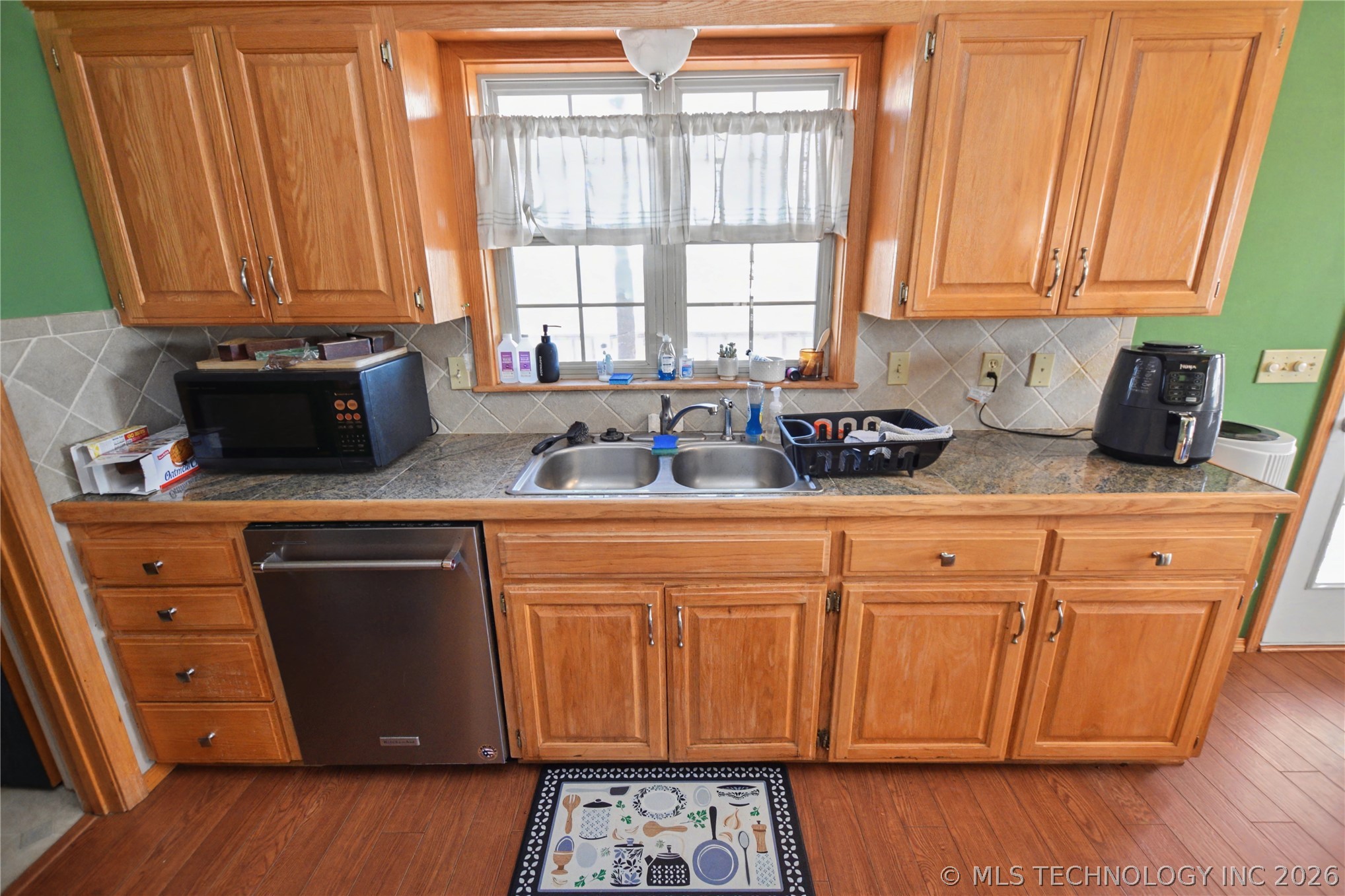 8657 N Highway 10 Tahlequah OK 74464