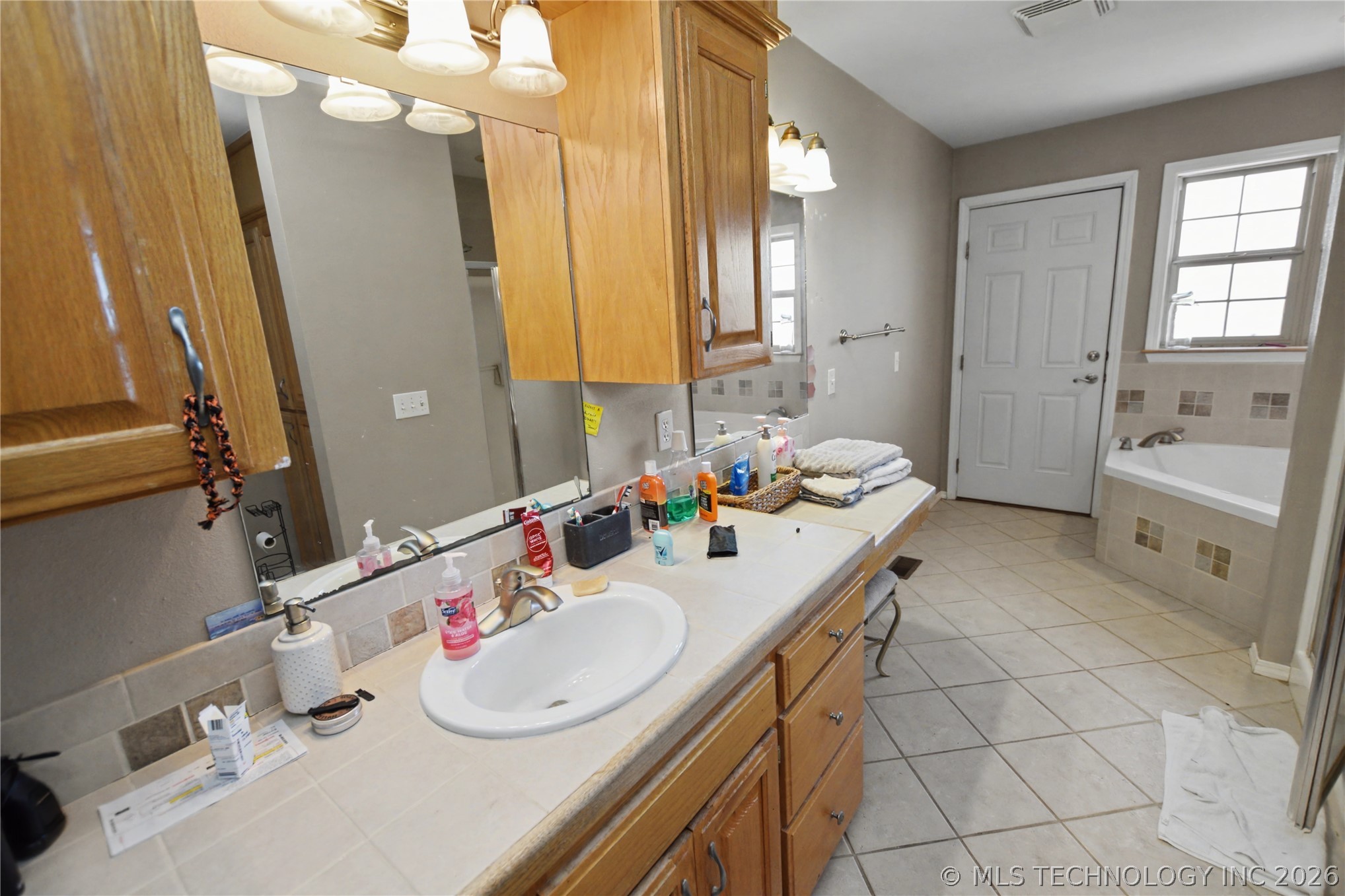 8657 N Highway 10 Tahlequah OK 74464