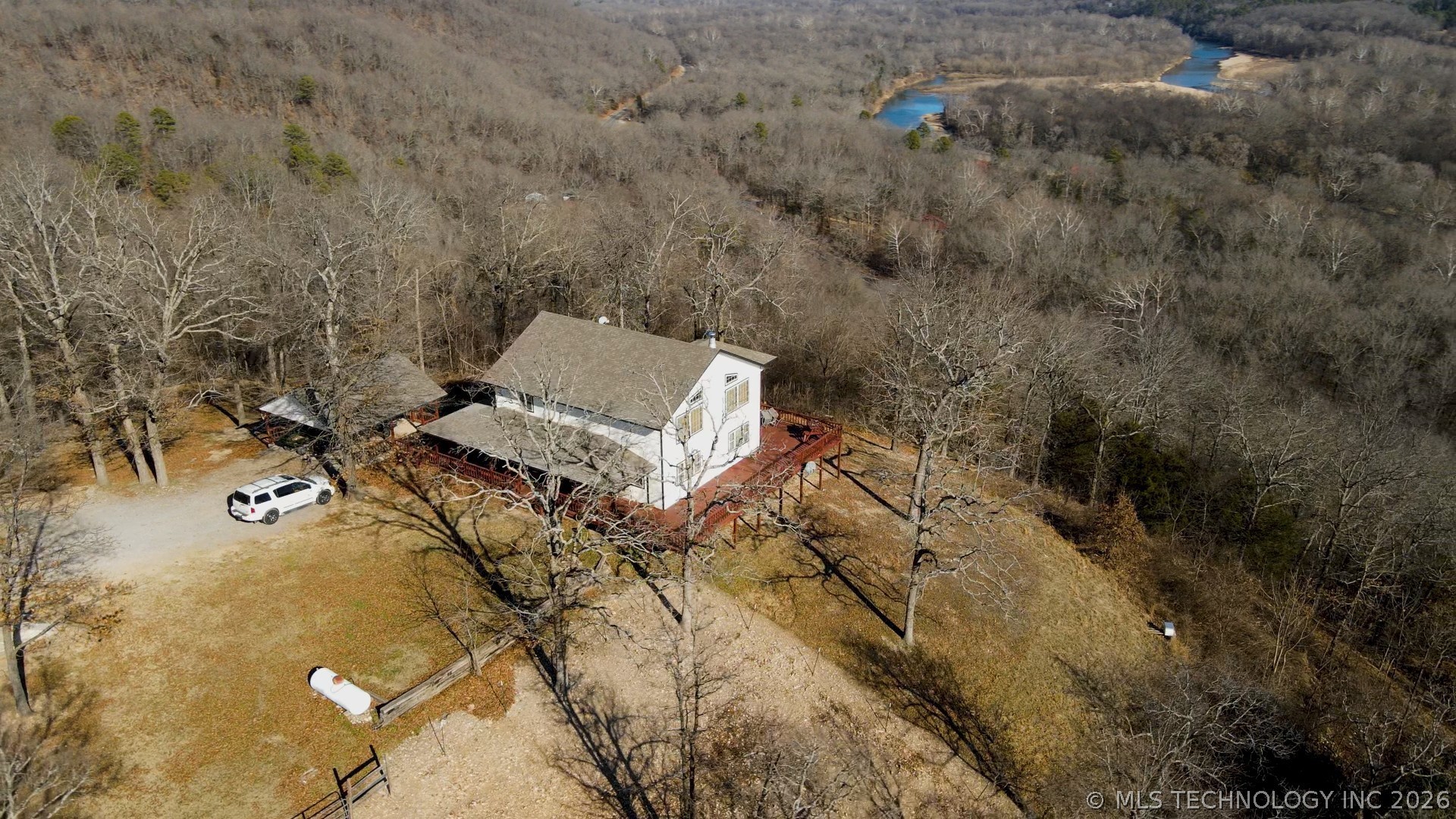 8657 N Highway 10 Tahlequah OK 74464