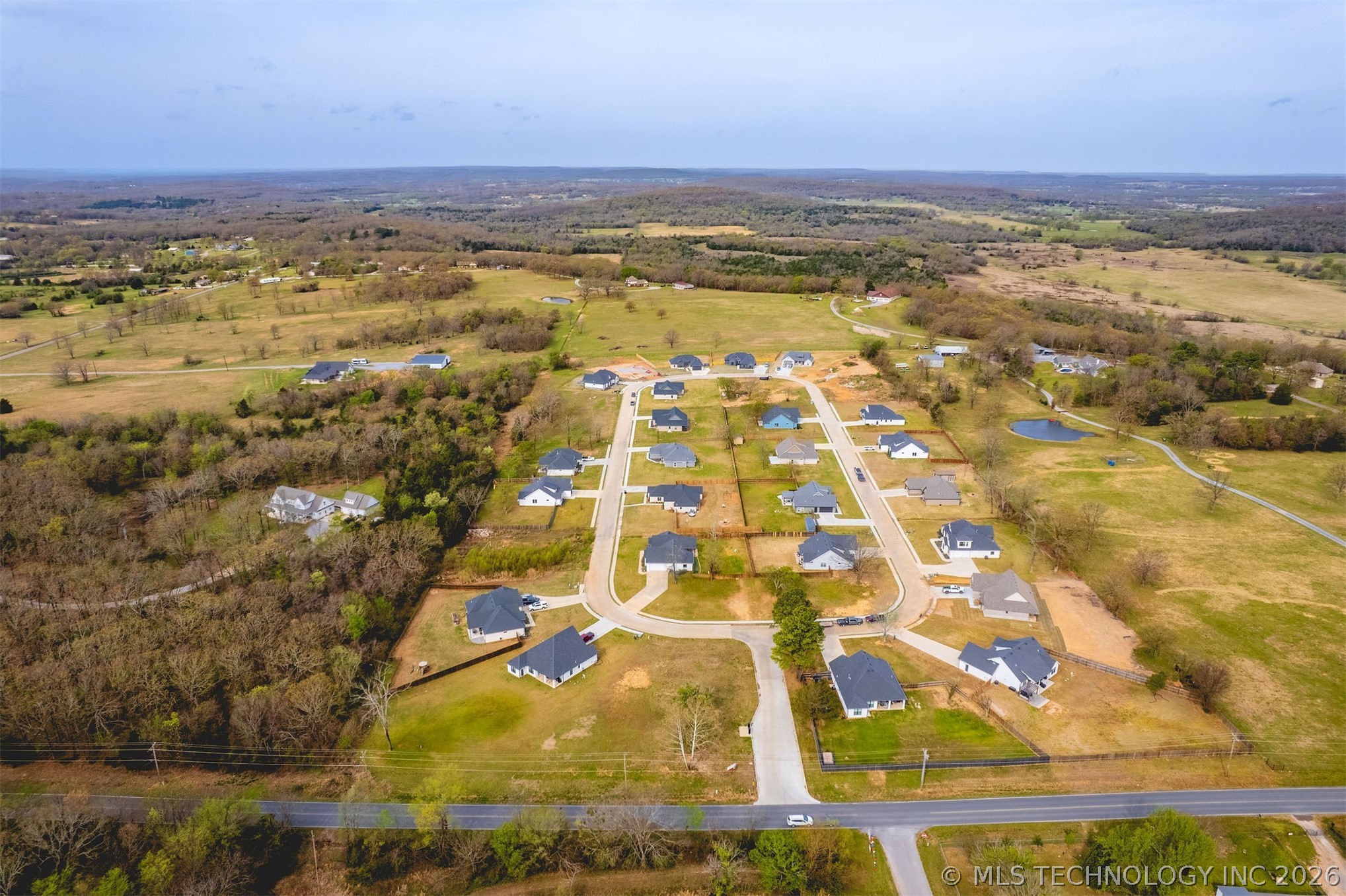 16860 W Sierra Tahlequah OK 74464