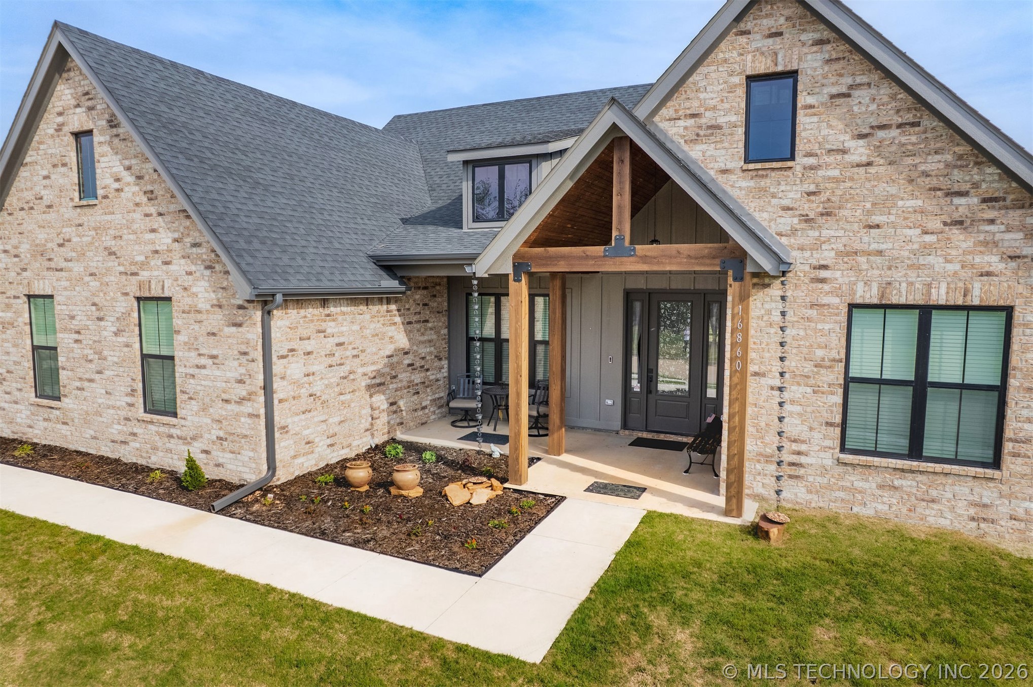 16860 W Sierra Tahlequah OK 74464