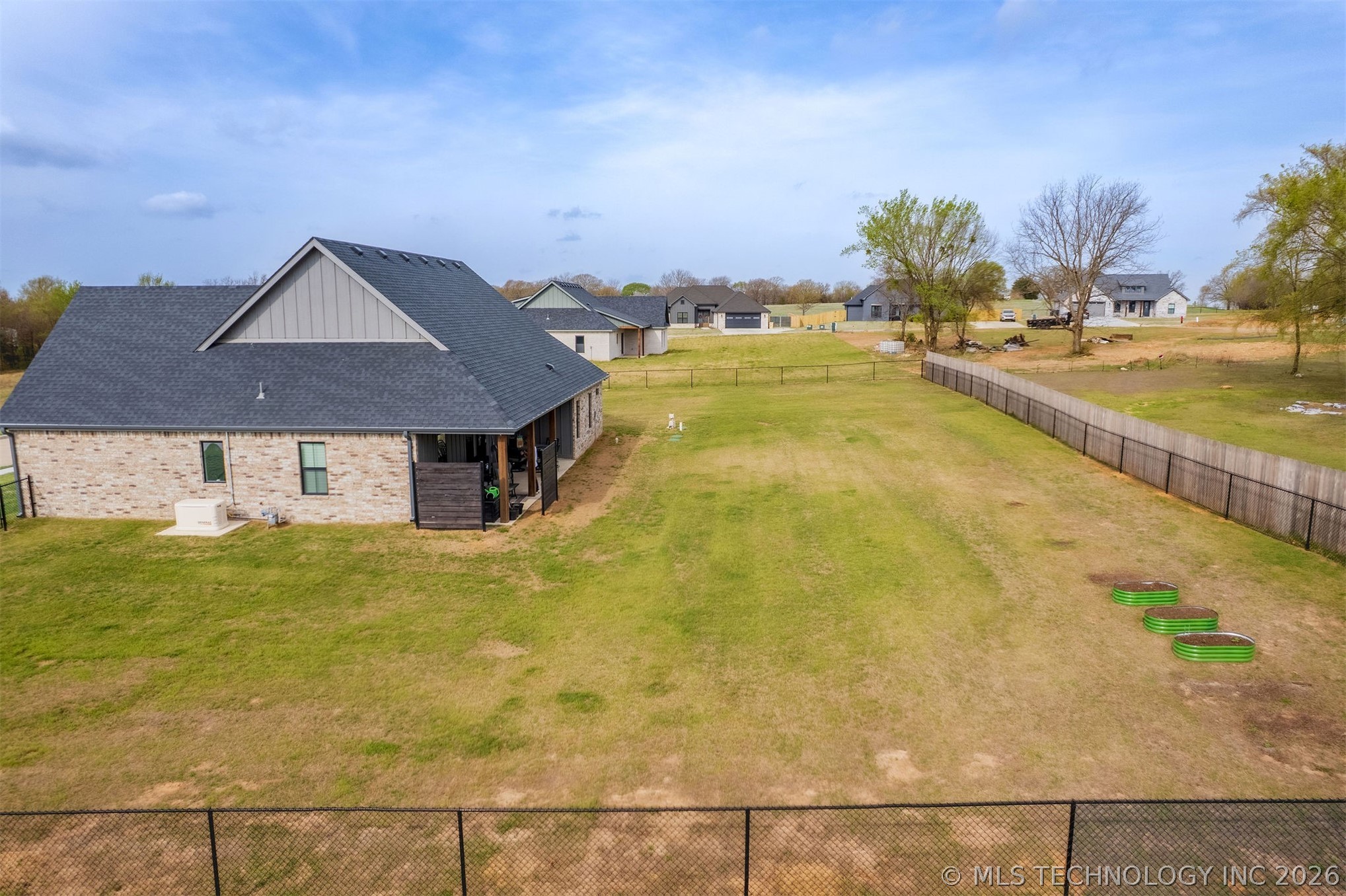 16860 W Sierra Tahlequah OK 74464