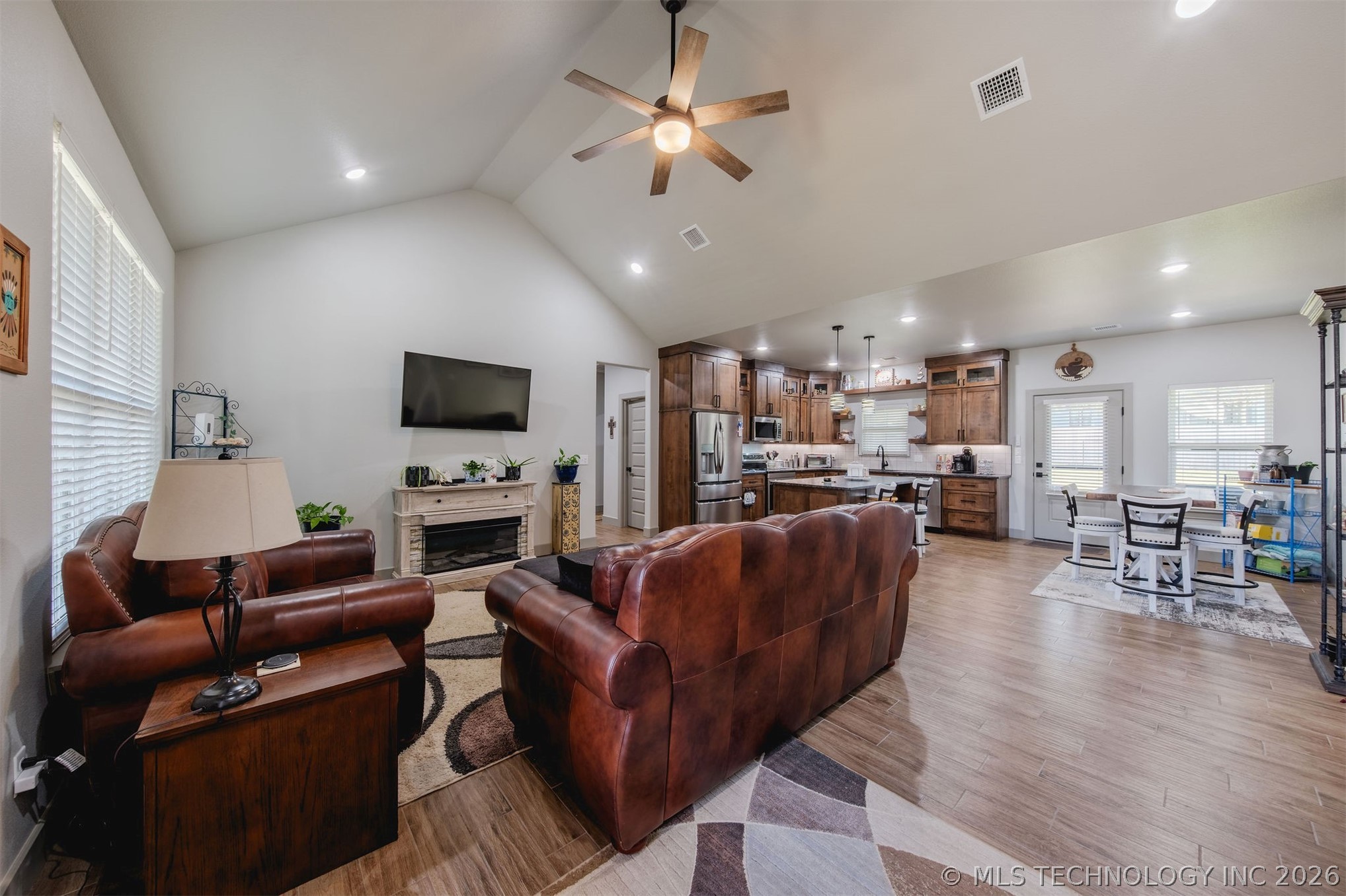16860 W Sierra Tahlequah OK 74464