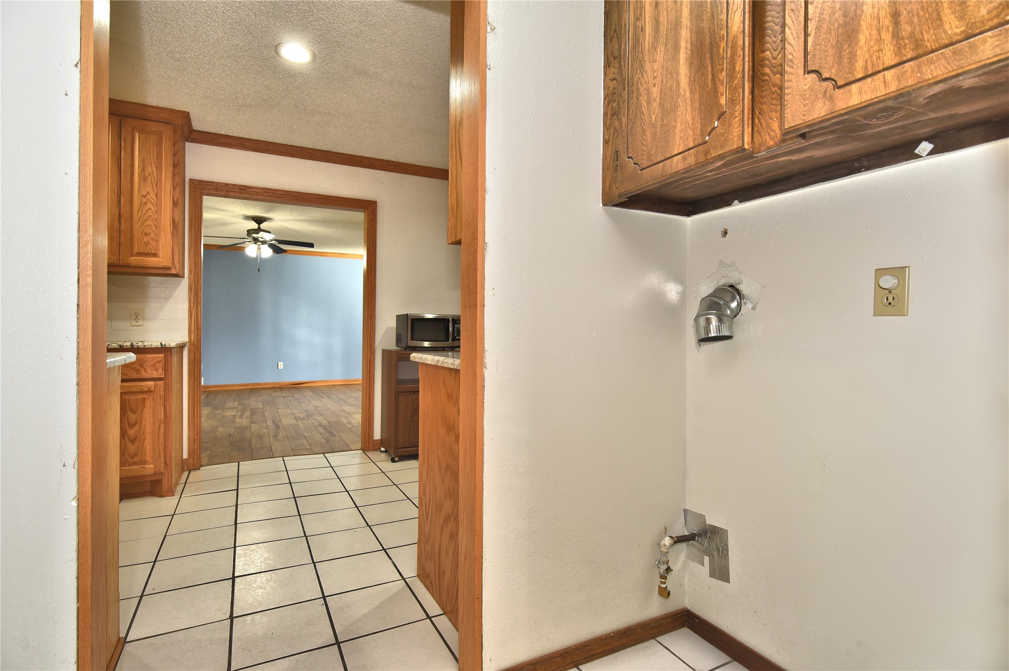 4355 S 61st Westavenue Tulsa OK 74107