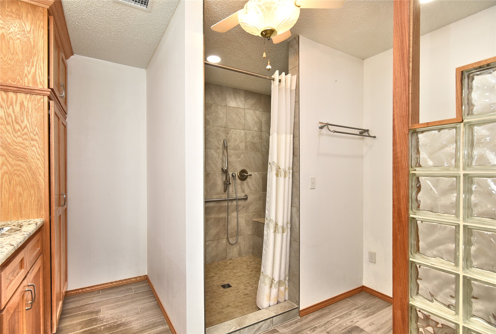 4355 S 61st Westavenue Tulsa OK 74107