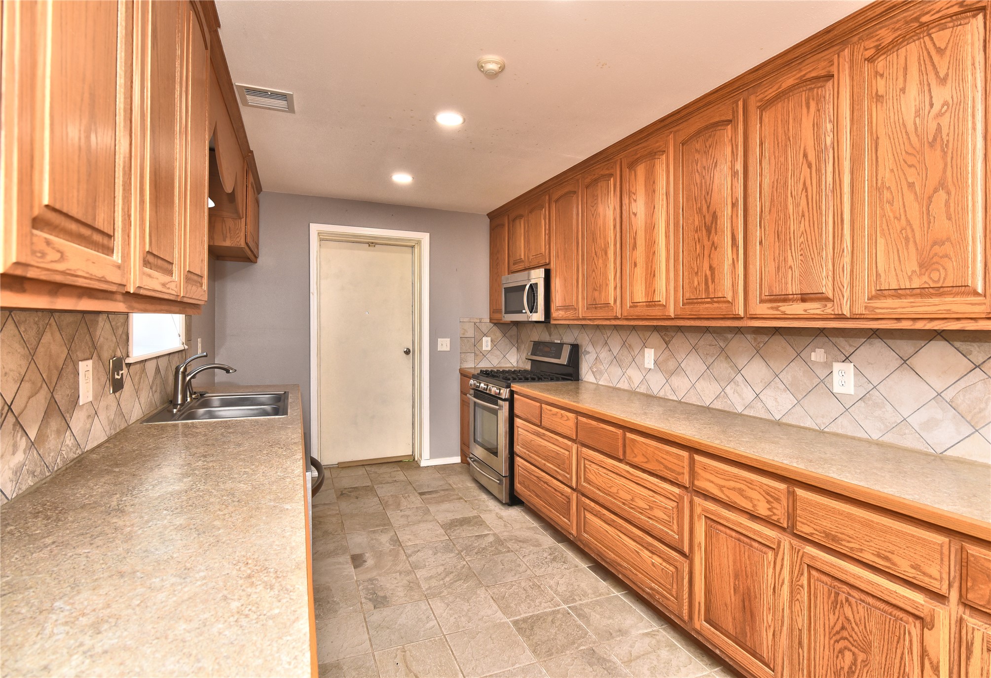 4355 S 61st Westavenue Tulsa OK 74107
