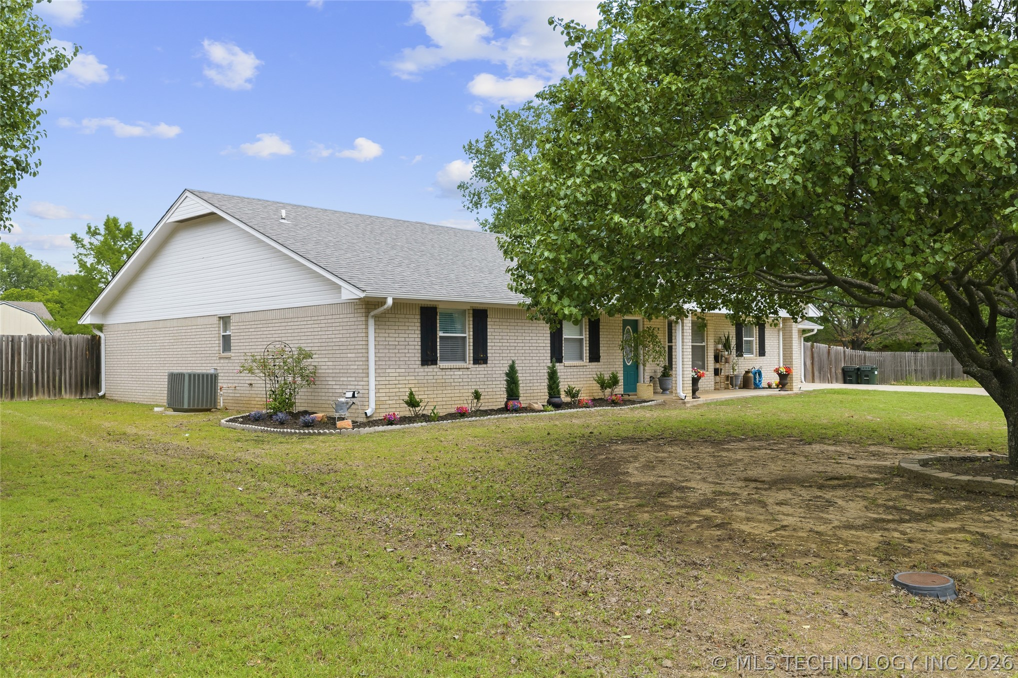 1012 Oak Drive Sulphur OK 73086