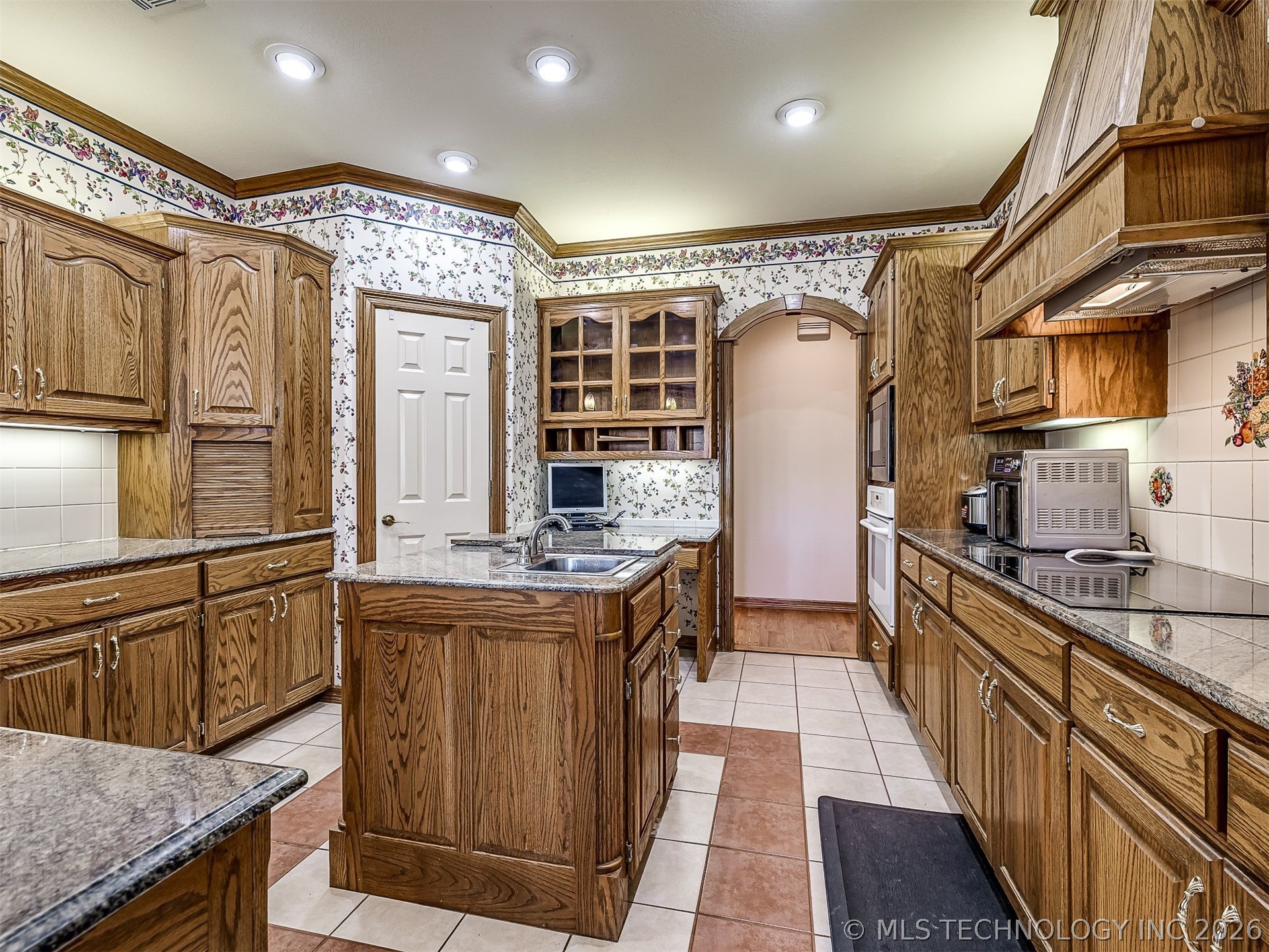 11 Longacre Drive Ramona OK 74061