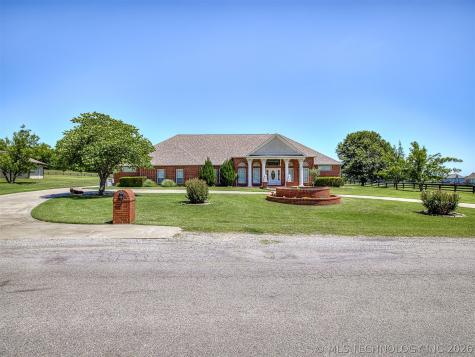 11 Longacre Drive Ramona OK 74061