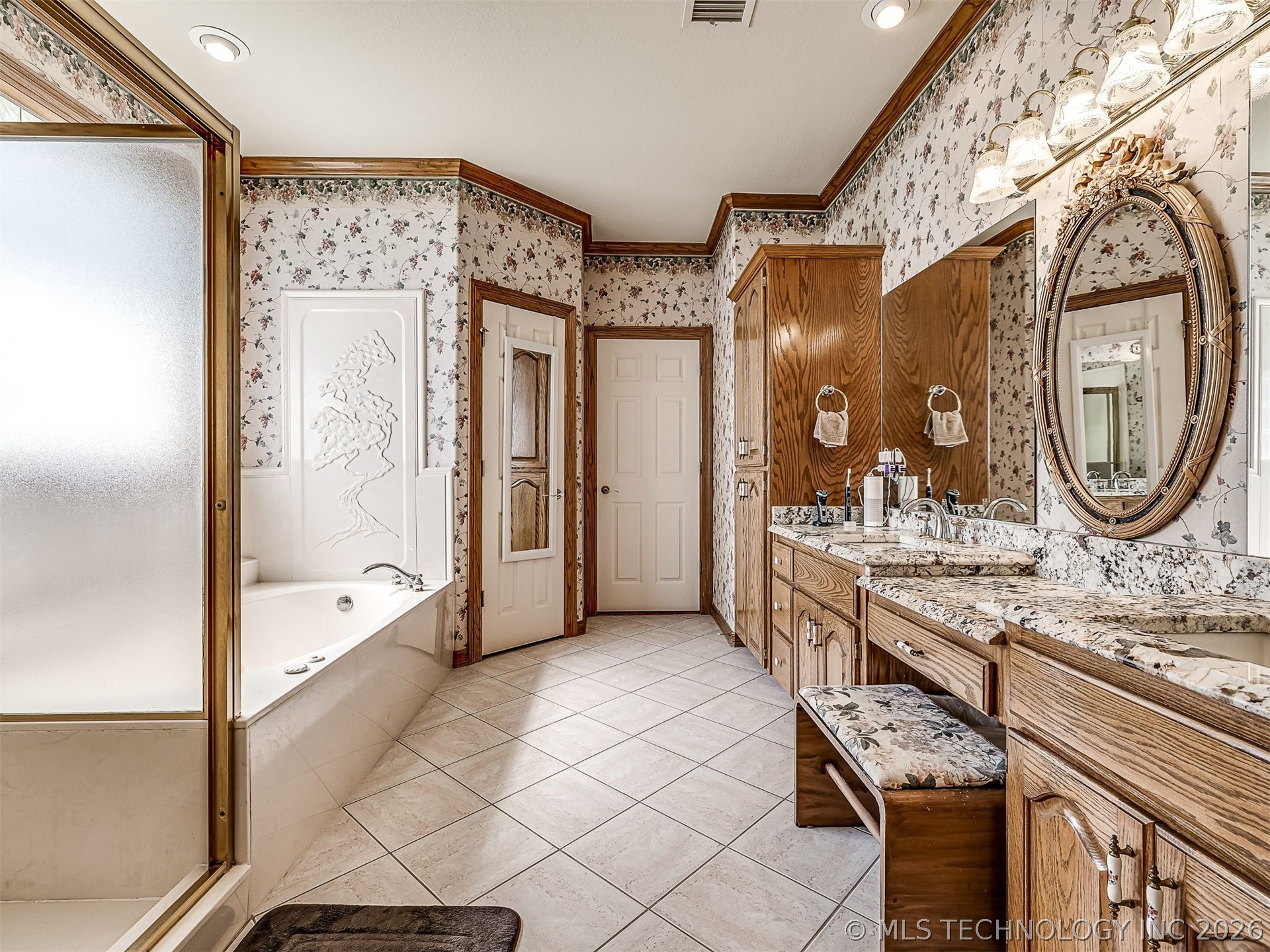 11 Longacre Drive Ramona OK 74061