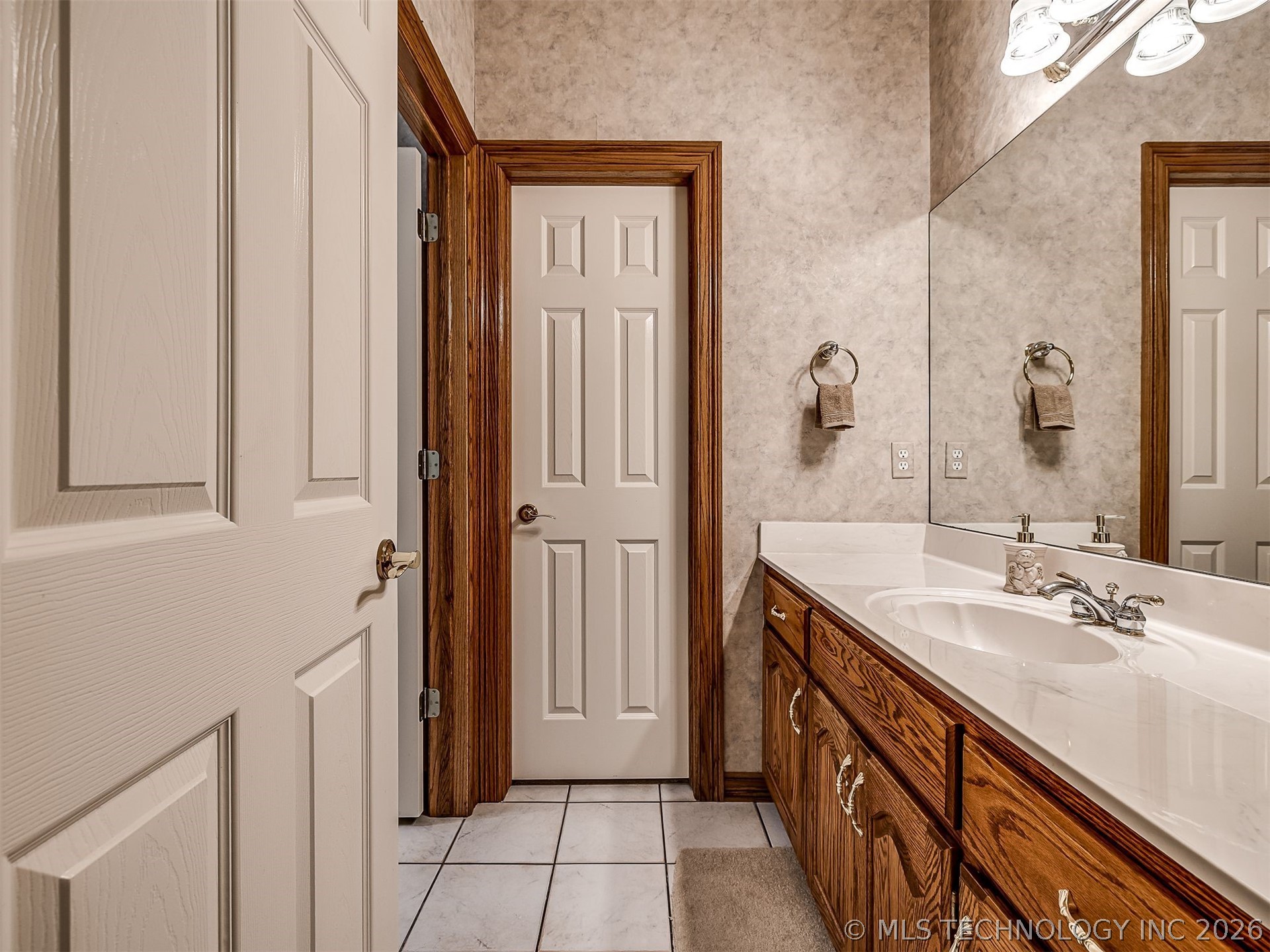 11 Longacre Drive Ramona OK 74061