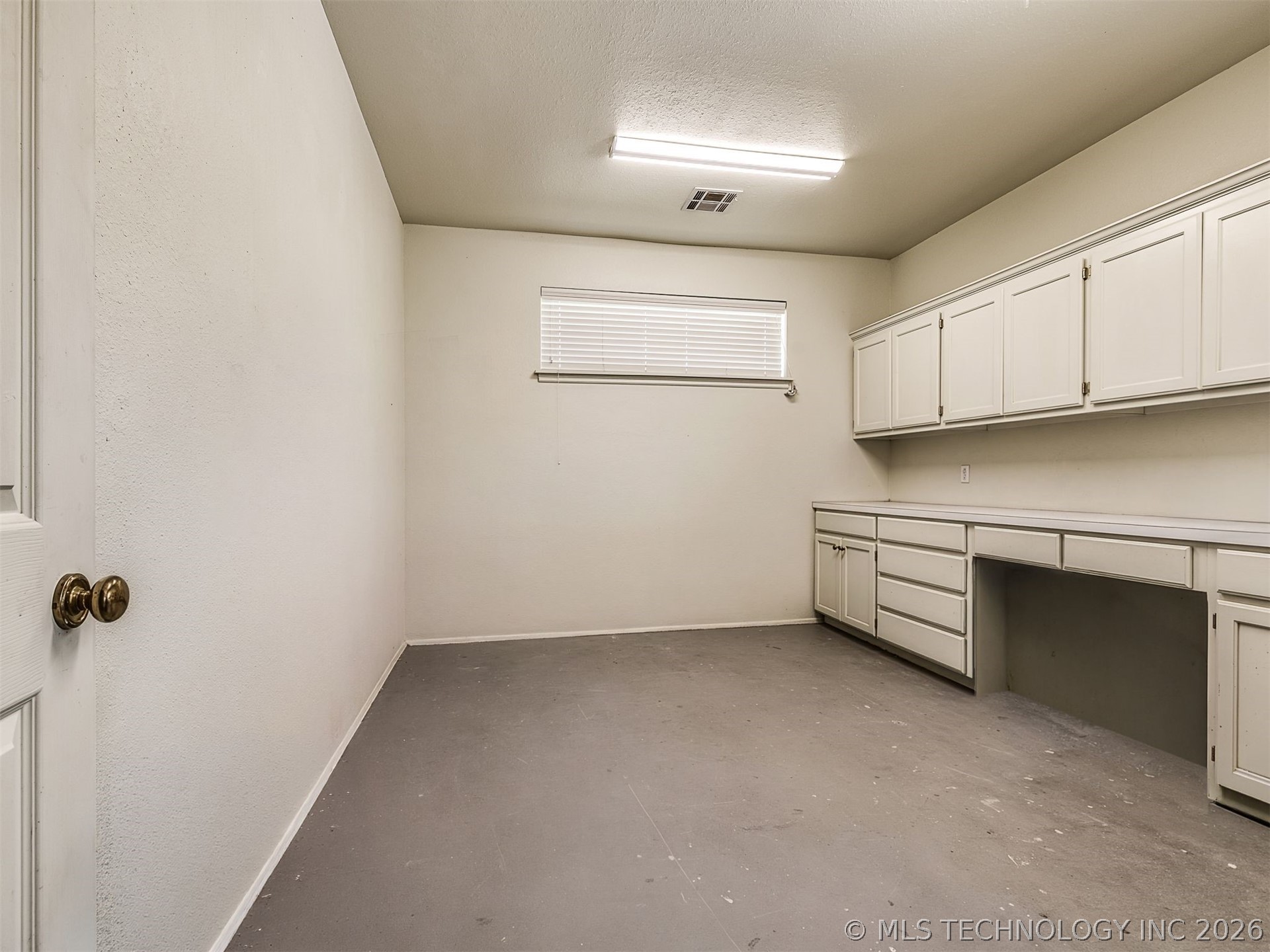 11 Longacre Drive Ramona OK 74061