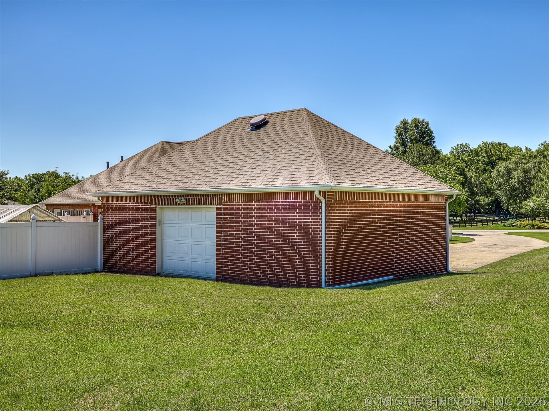 11 Longacre Drive Ramona OK 74061