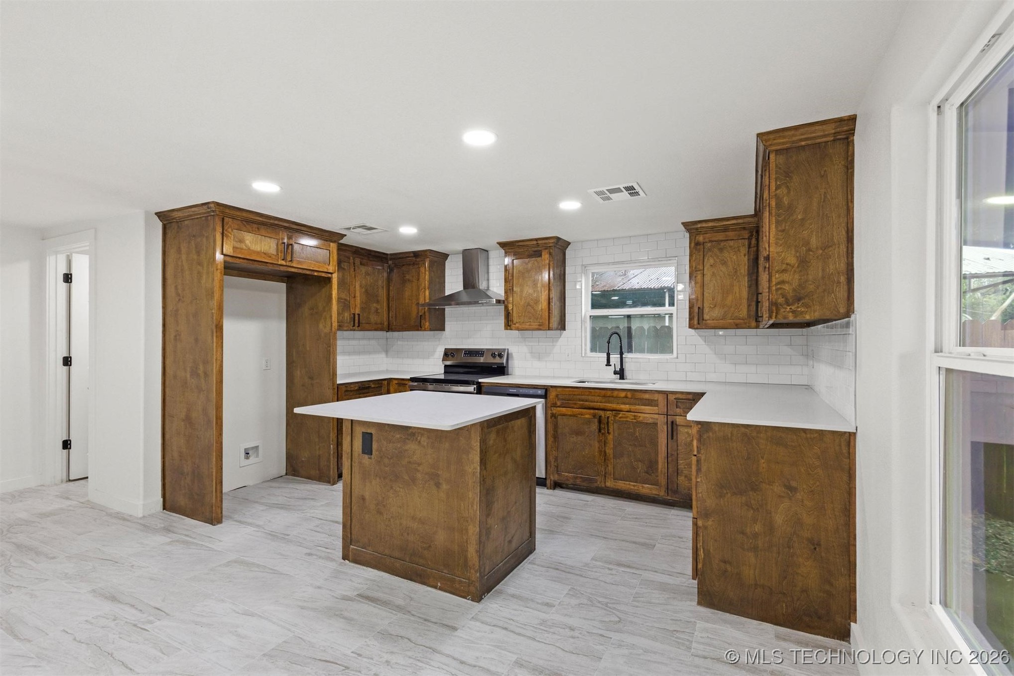62 Jolene Reid Mead OK 73449