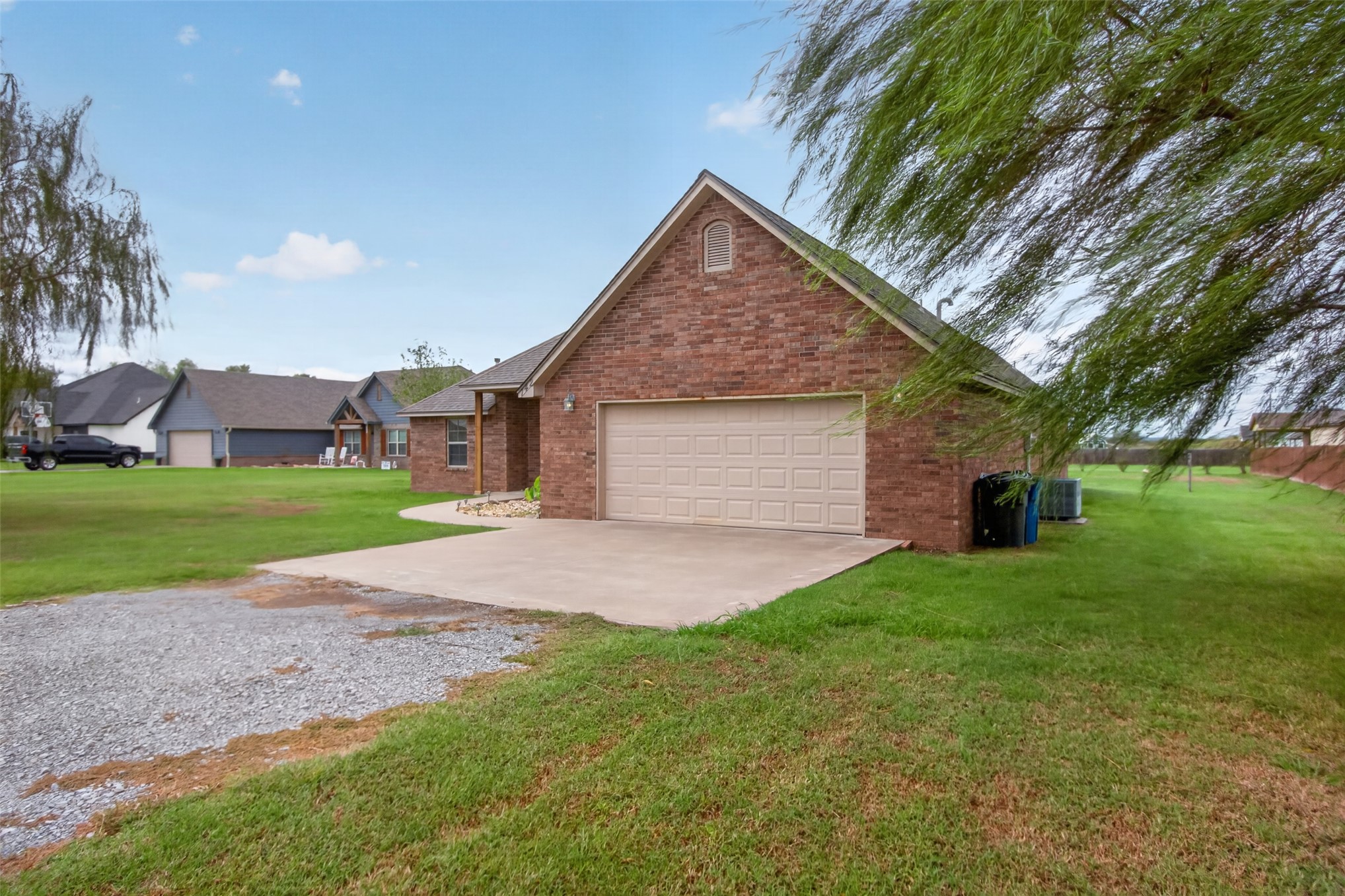 142 E 498 Circle Pryor OK 74361