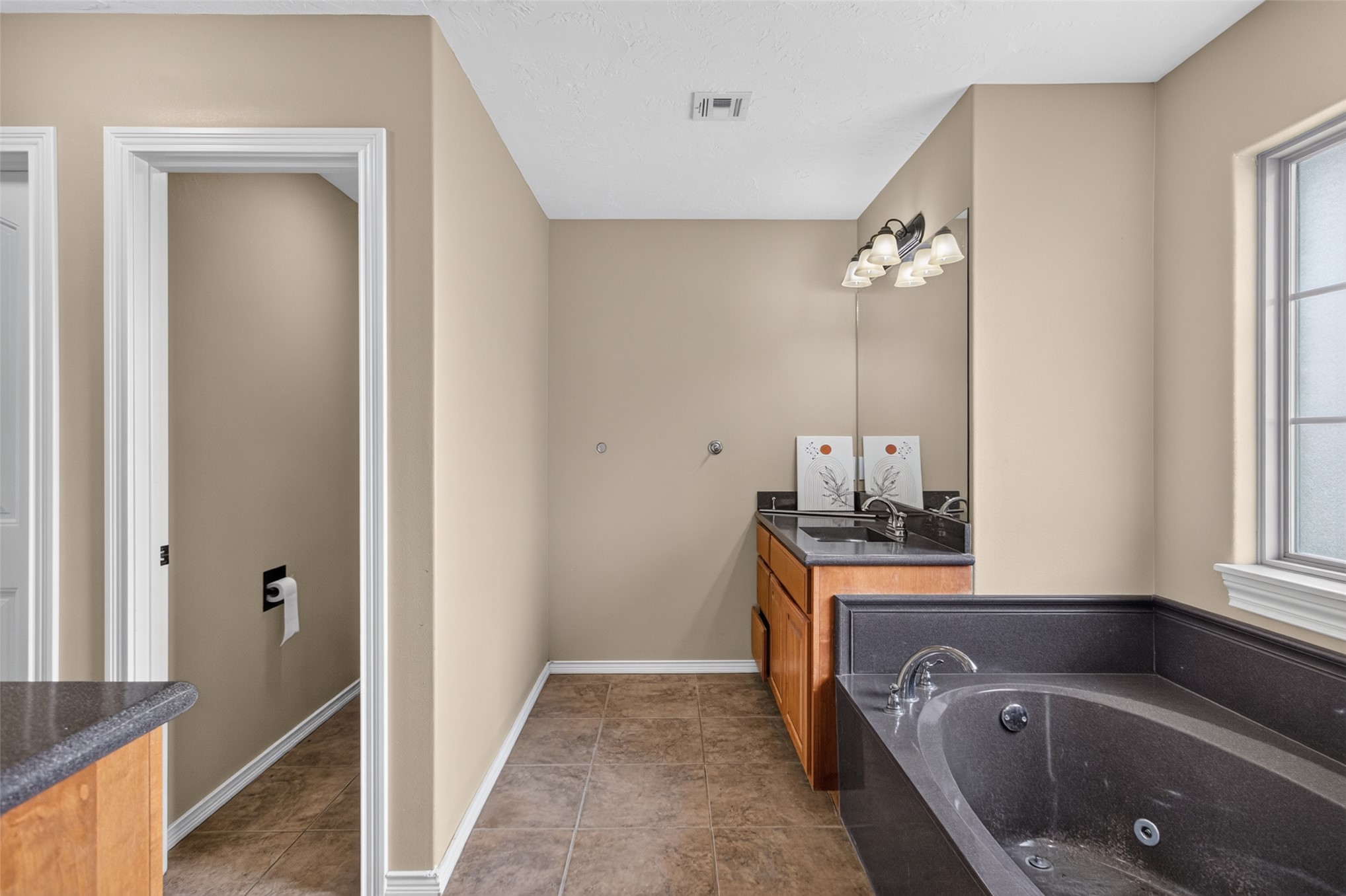 142 E 498 Circle Pryor OK 74361