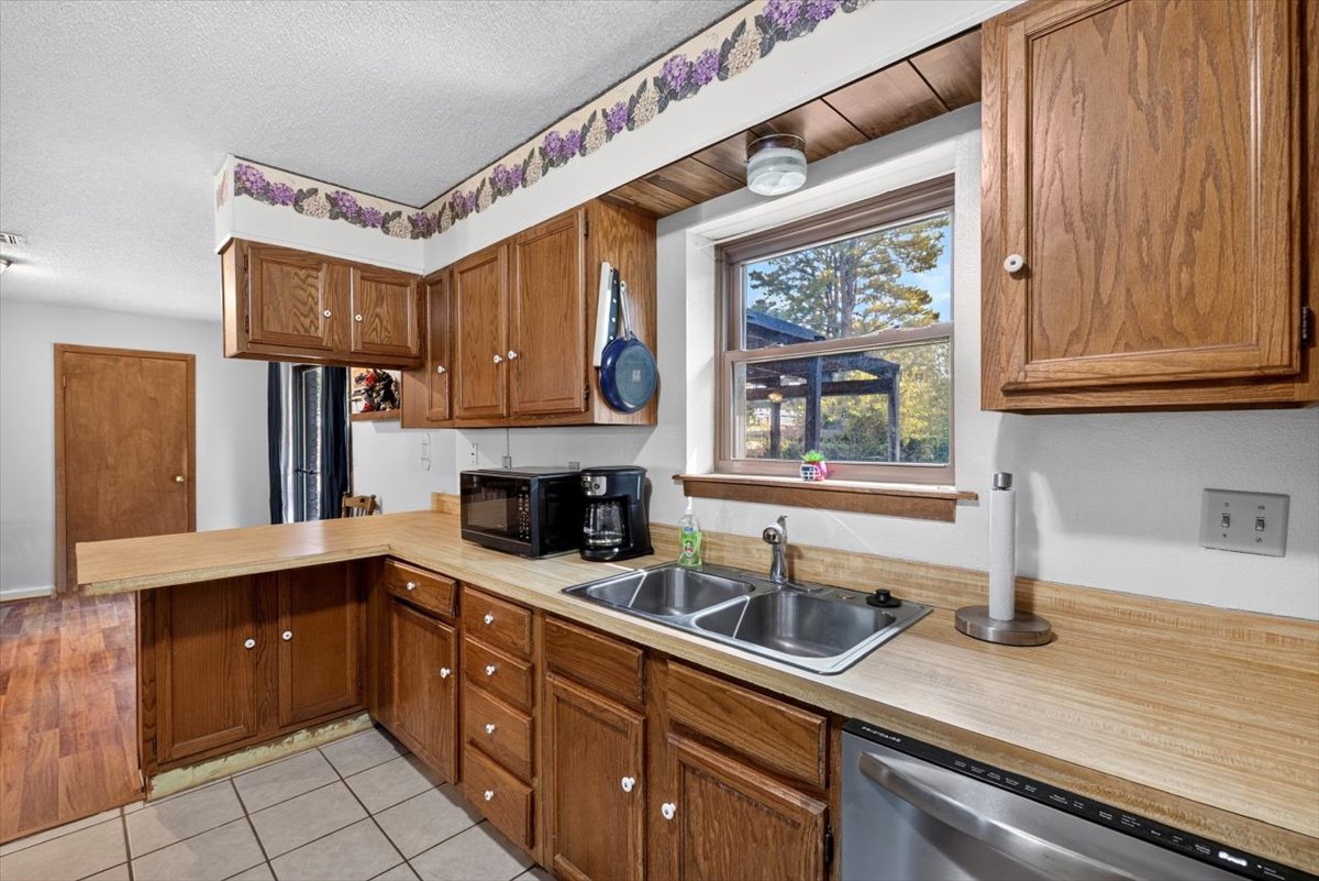 162 Sunset Street Wilburton OK 74578