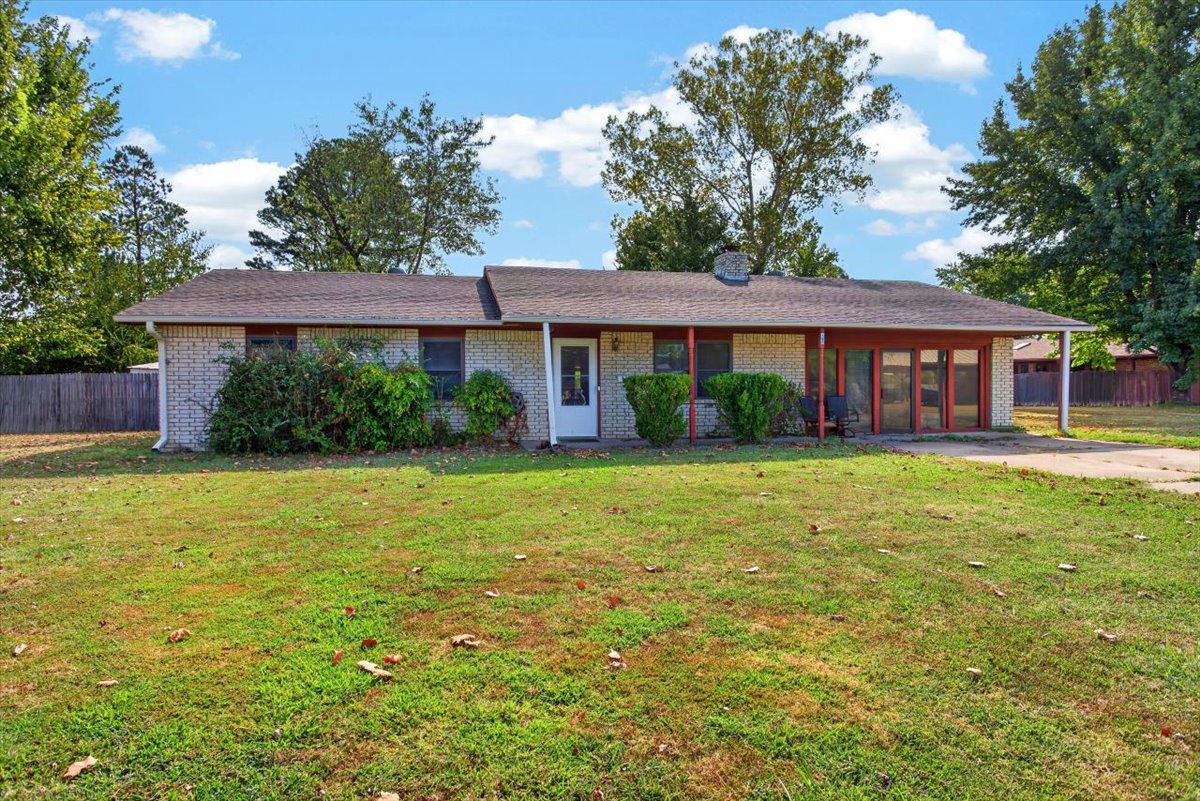 162 Sunset Street Wilburton OK 74578