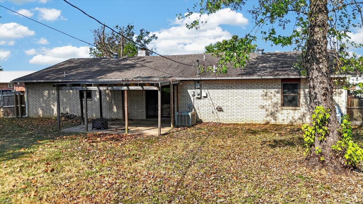 162 Sunset Street Wilburton OK 74578
