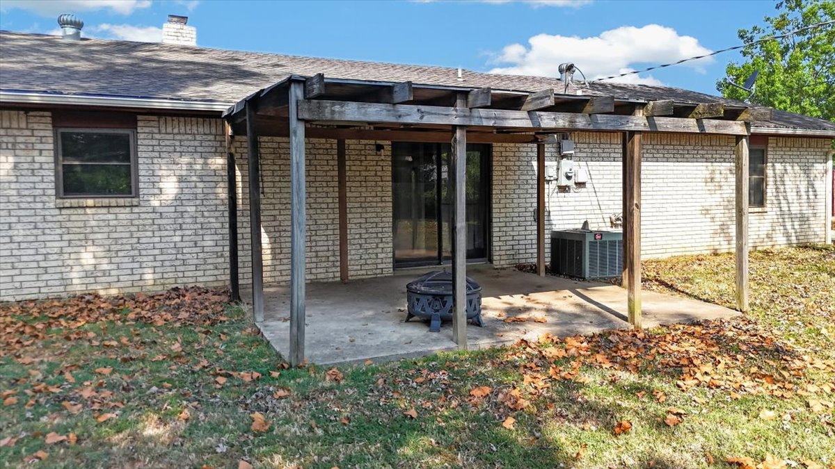 162 Sunset Street Wilburton OK 74578
