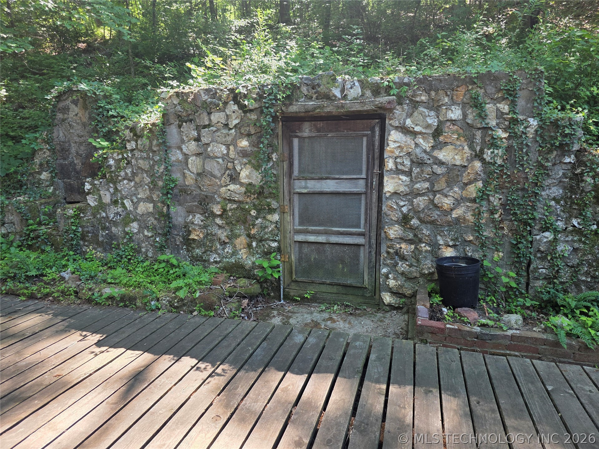 20453 E Whipperwill Road Tahlequah OK 74464