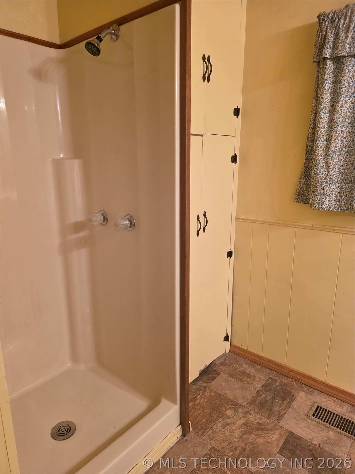20453 E Whipperwill Road Tahlequah OK 74464