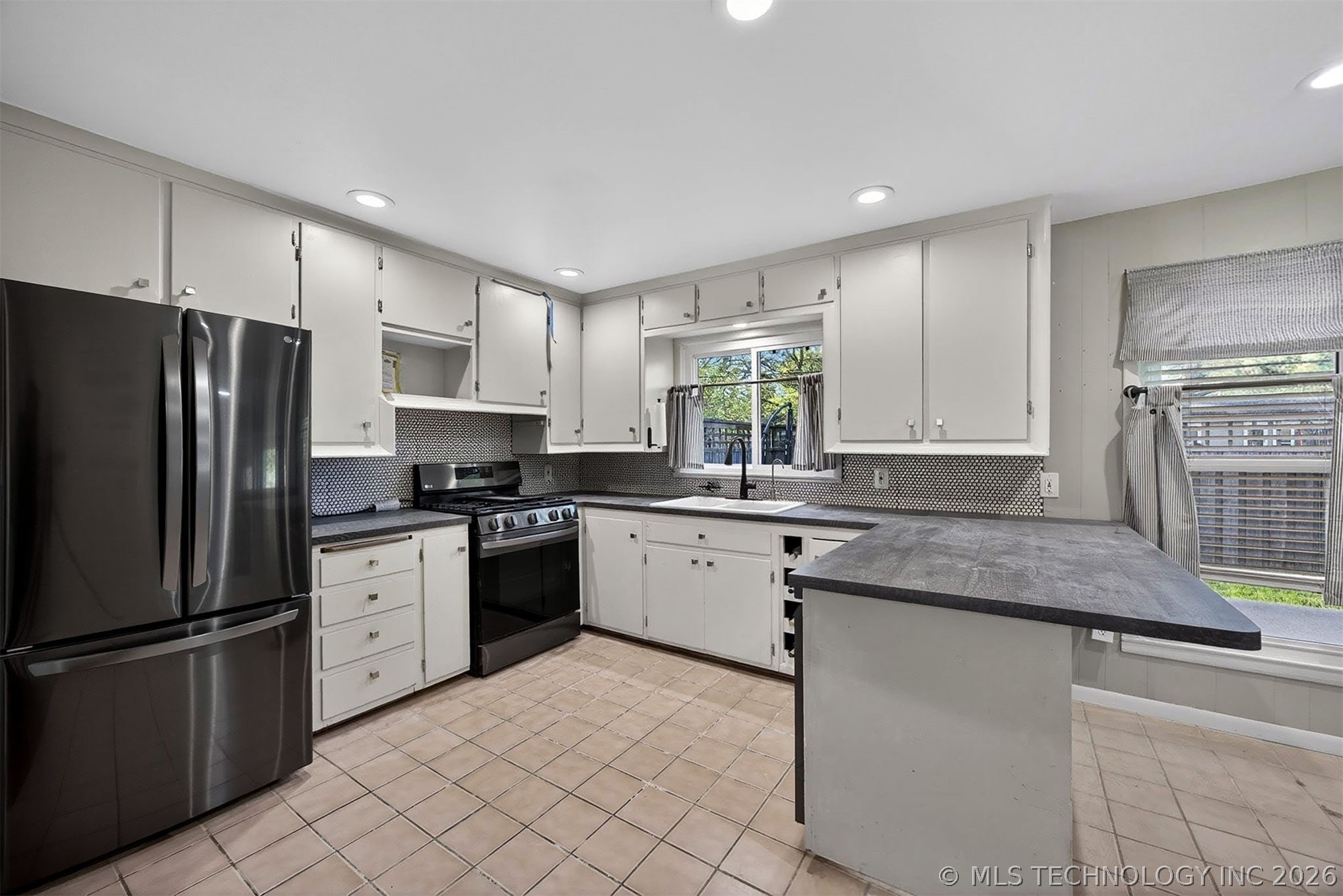 4532 E 38th Place Tulsa OK 74135