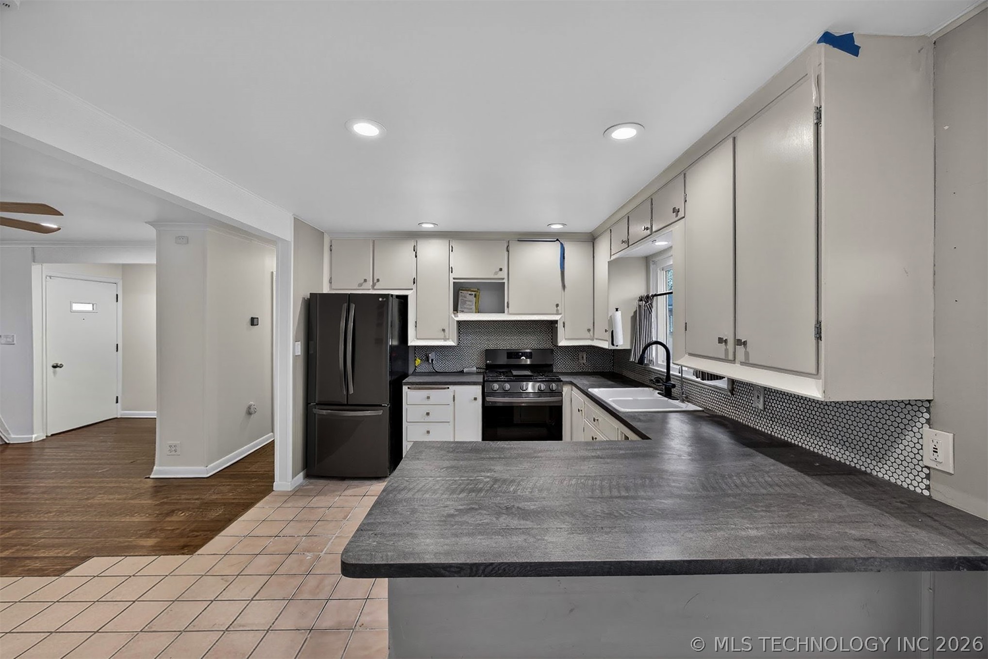 4532 E 38th Place Tulsa OK 74135