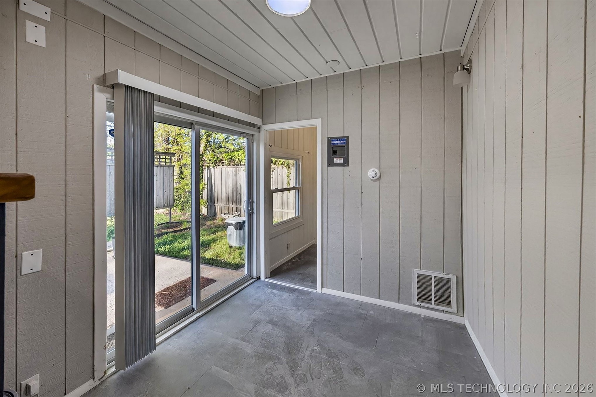 4532 E 38th Place Tulsa OK 74135