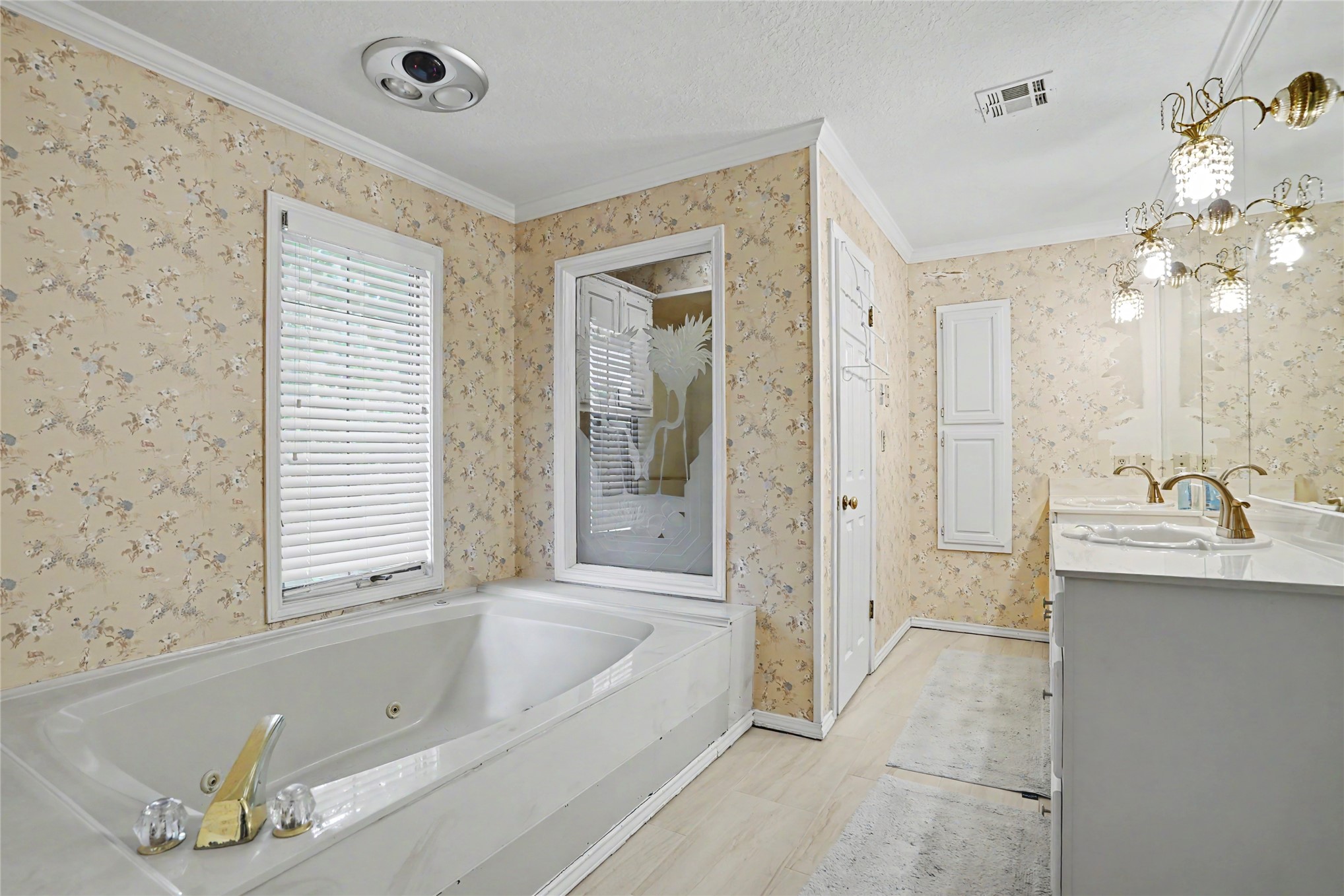 6536 E 85th Street Tulsa OK 74133